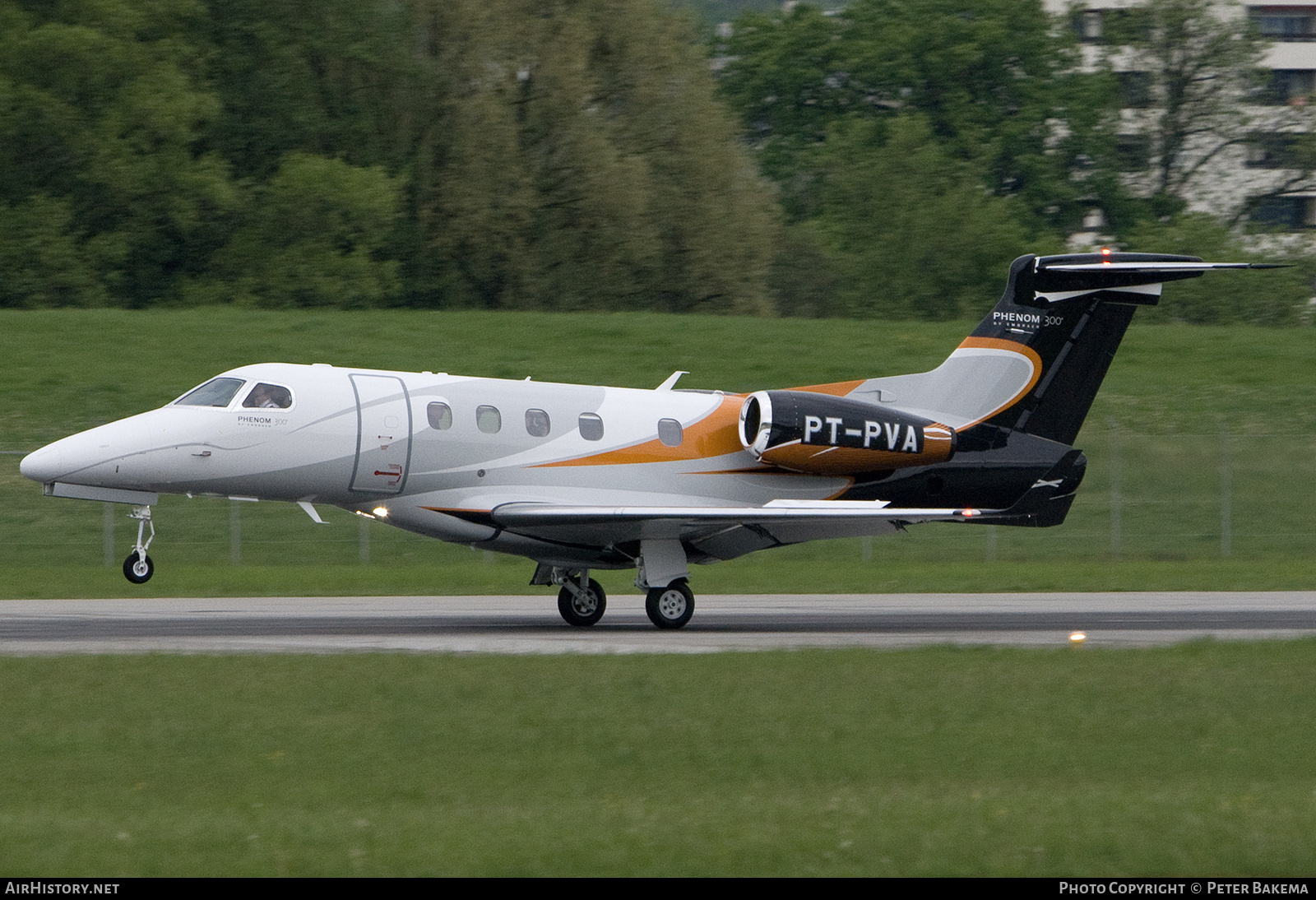 Aircraft Photo of PT-PVA | Embraer EMB-505 Phenom 300 | AirHistory.net #800570