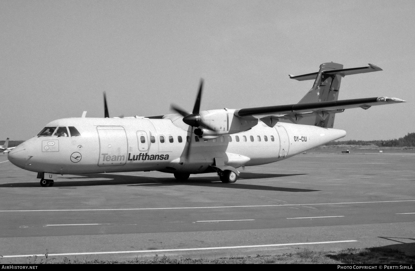 Aircraft Photo of OY-CIU | ATR ATR-42-300 | Team Lufthansa | AirHistory.net #800618