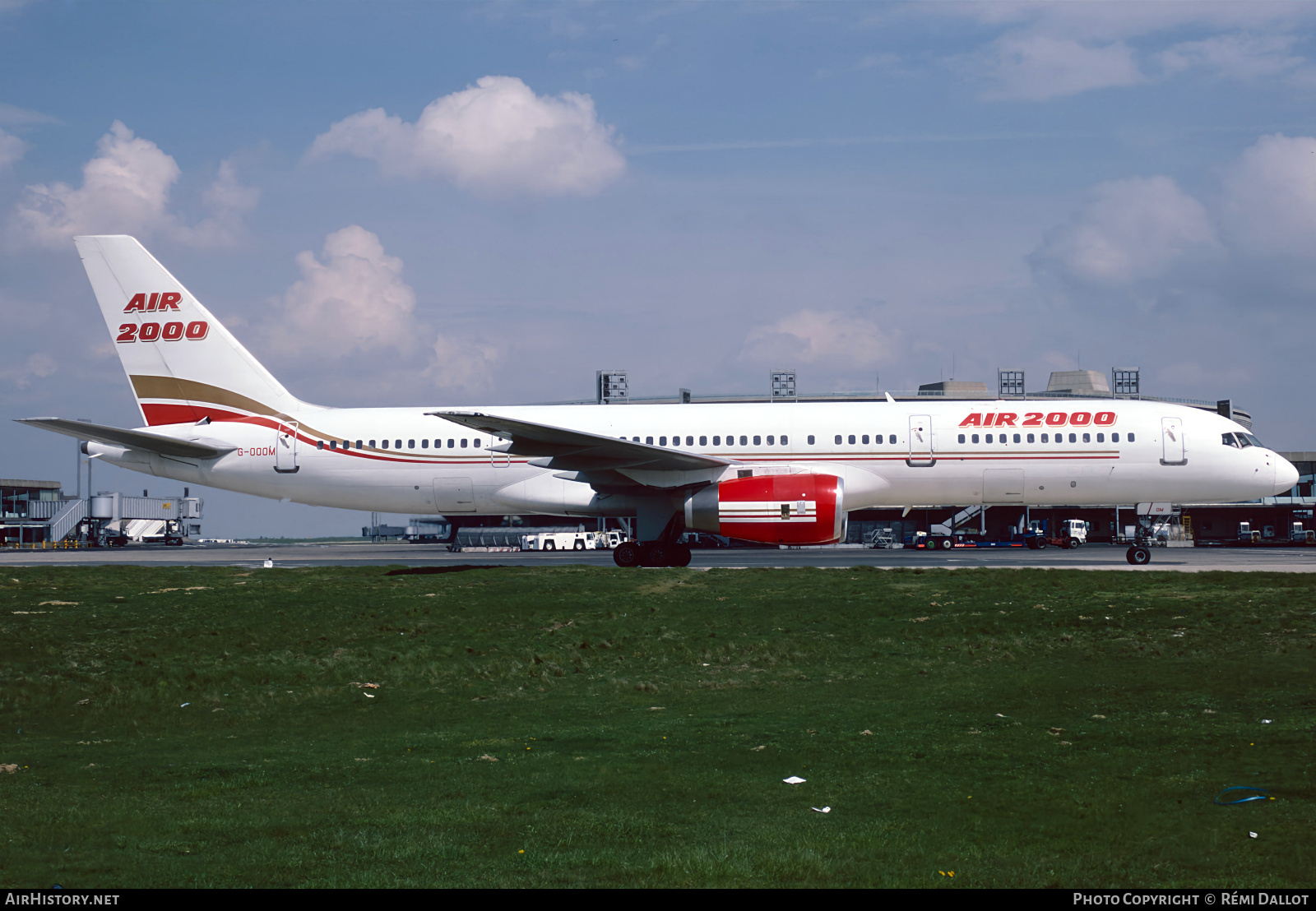 Aircraft Photo of G-OOOM | Boeing 757-225 | Air 2000 | AirHistory.net #800670