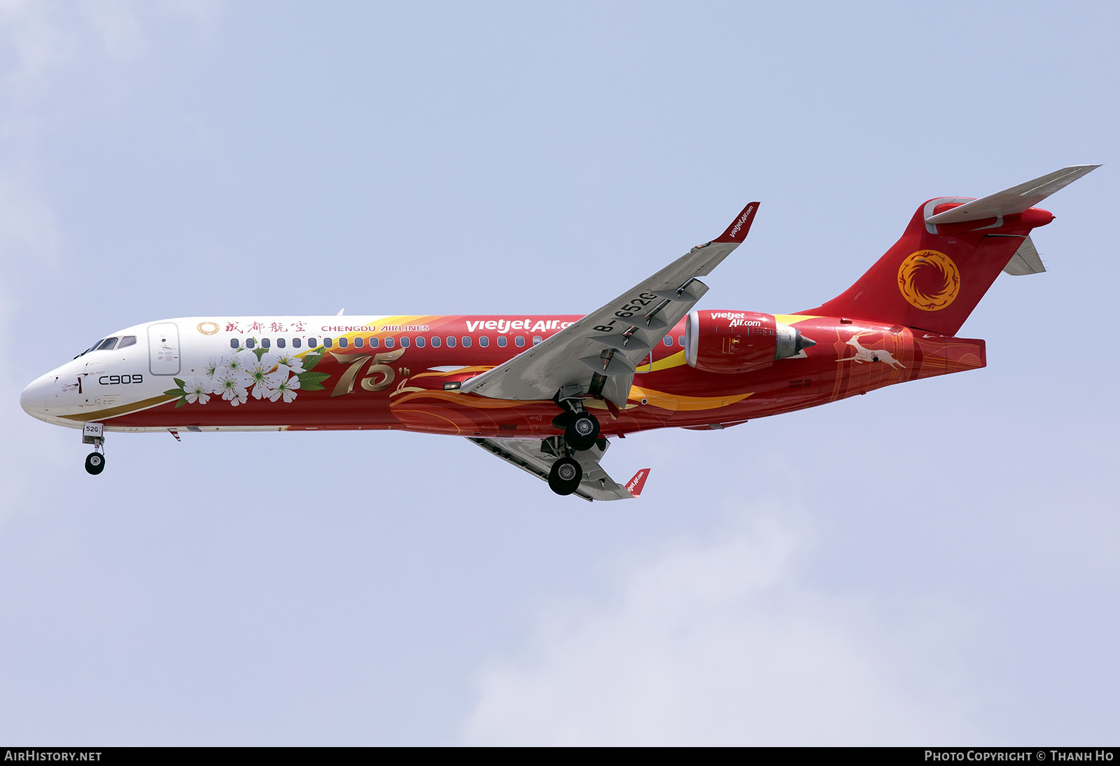 Aircraft Photo of B-652G | COMAC ARJ21-700 Xiangfeng | VietJet Air | AirHistory.net #800685