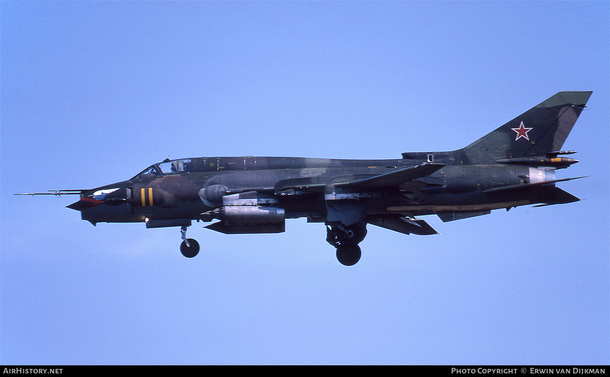 Aircraft Photo of 11 yellow | Sukhoi Su-17M4 | Soviet Union - Air Force | AirHistory.net #800704