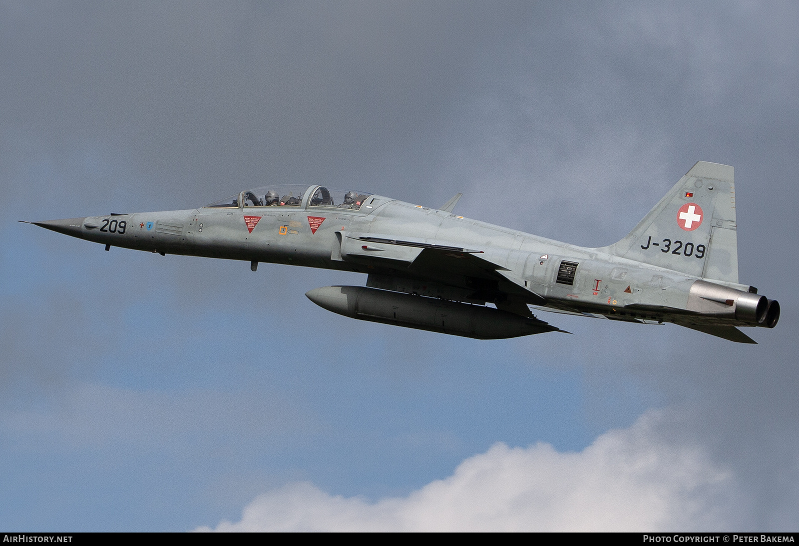 Aircraft Photo of J-3209 | Northrop F-5F Tiger II | Switzerland - Air Force | AirHistory.net #800736