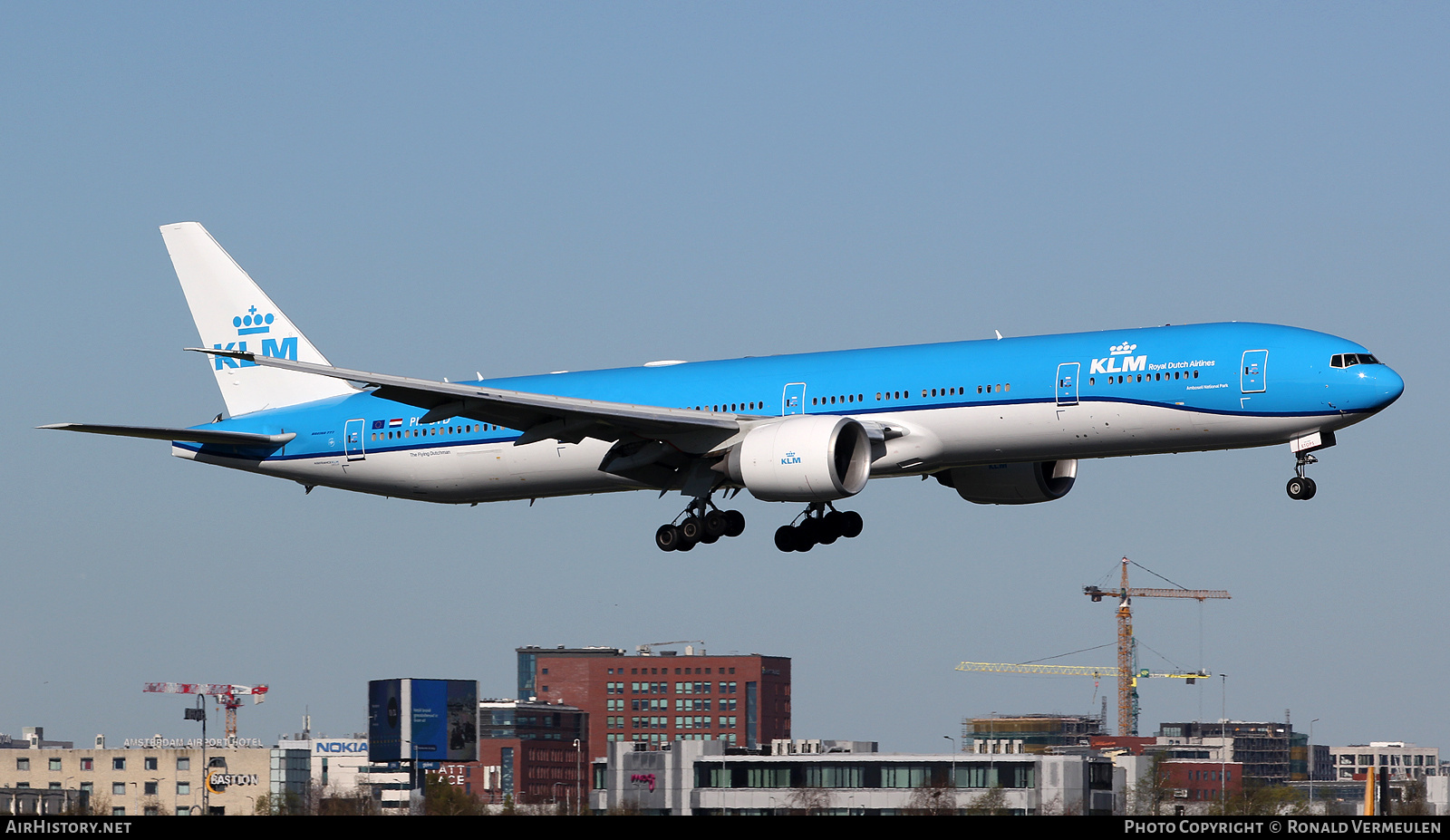 Aircraft Photo of PH-BVD | Boeing 777-306/ER | KLM - Royal Dutch Airlines | AirHistory.net #800766