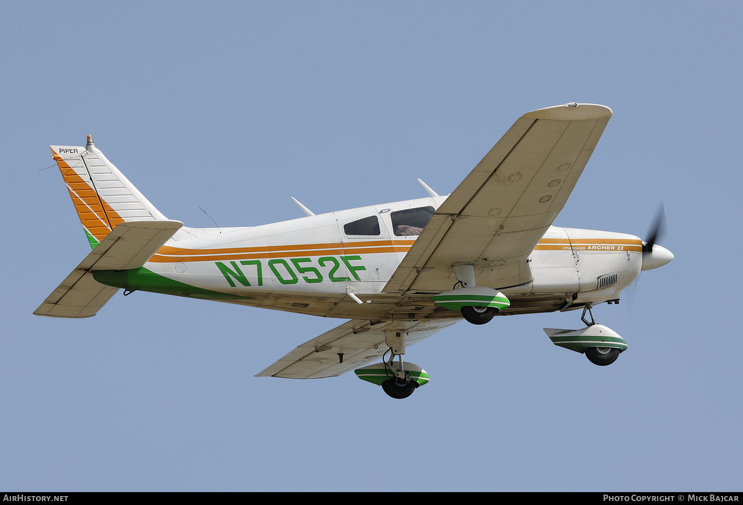 Aircraft Photo of N7052F | Piper PA-28-181 Archer II | AirHistory.net #800781