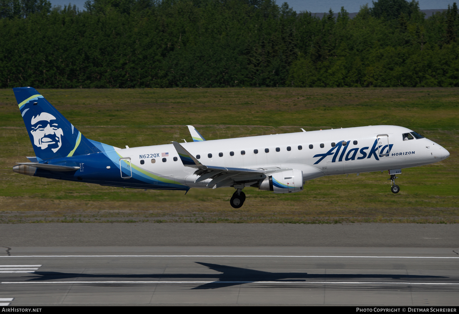 Aircraft Photo of N622QX | Embraer 175LR (ERJ-170-200LR) | Alaska Airlines | AirHistory.net #800787