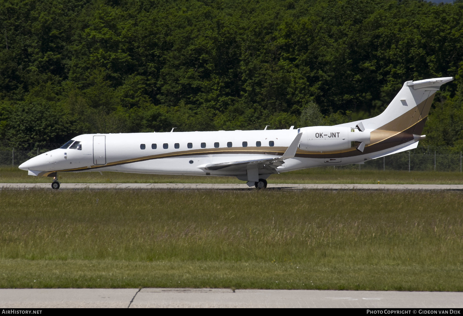 Aircraft Photo of OK-JNT | Embraer Legacy 600 (EMB-135BJ) | AirHistory.net #800804