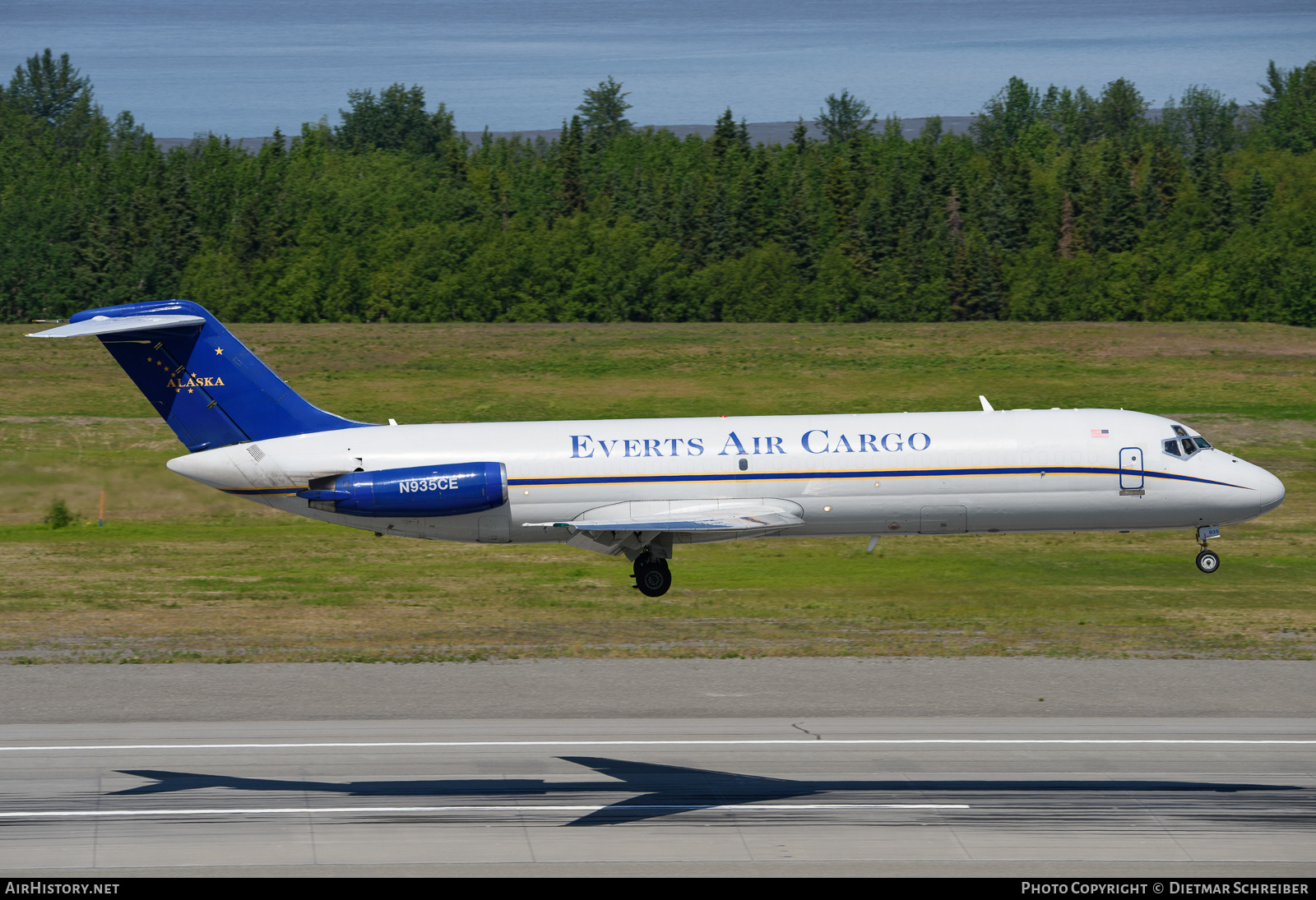 Aircraft Photo of N935CE | McDonnell Douglas DC-9-33F | Everts Air Cargo | AirHistory.net #800813