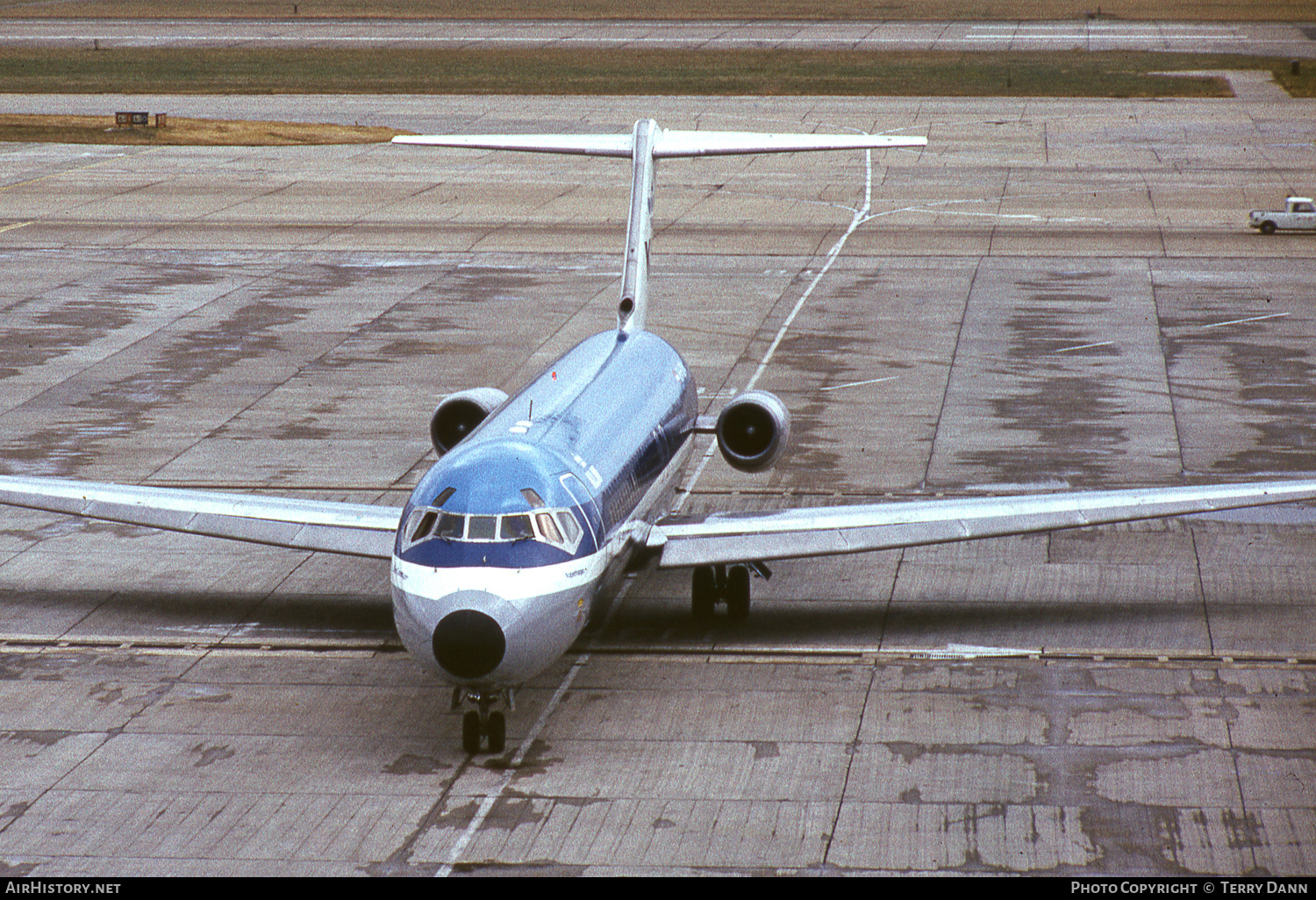 Aircraft Photo of PH-DNK | McDonnell Douglas DC-9-32 | KLM - Royal Dutch Airlines | AirHistory.net #800925