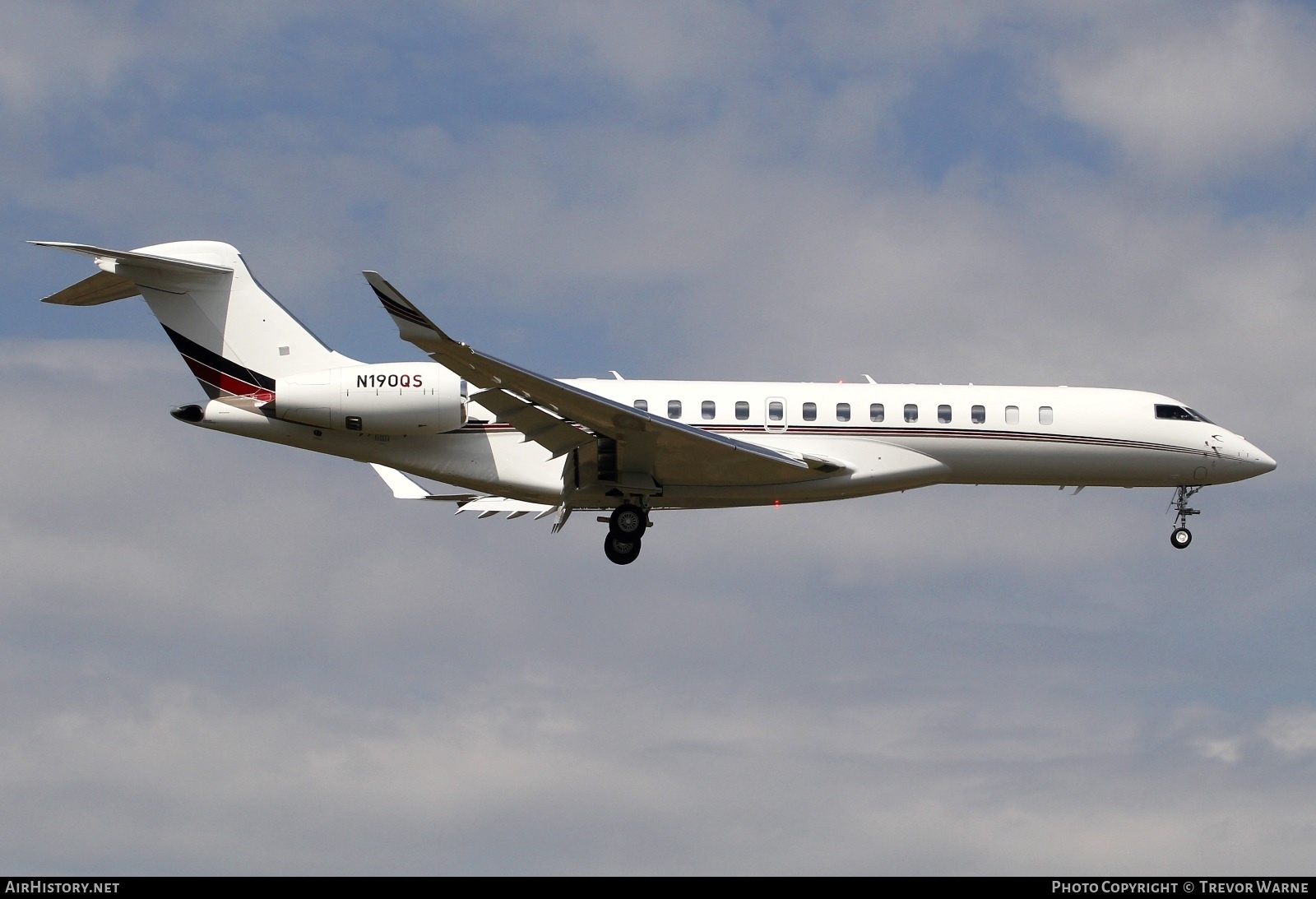 Aircraft Photo of N190QS | Bombardier Global 7500 (BD-700-2A12) | AirHistory.net #800936