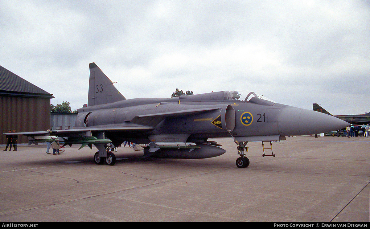 Aircraft Photo of 37413 | Saab JA37DI Viggen | Sweden - Air Force | AirHistory.net #800964
