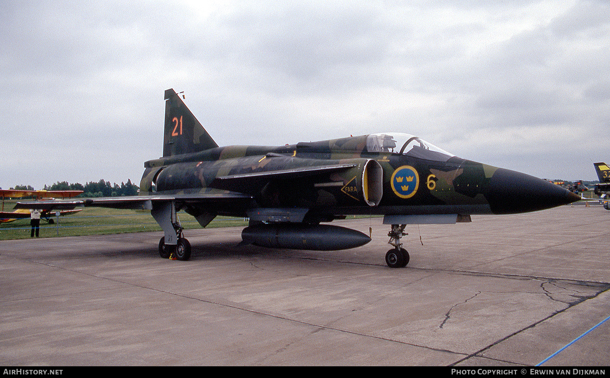 Aircraft Photo of 37108 | Saab AJS37 Viggen | Sweden - Air Force | AirHistory.net #800989