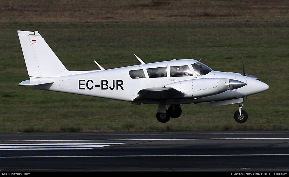 Aircraft Photo of EC-BJR | Piper PA-30-160 Turbo Twin Comanche | AirHistory.net #801010
