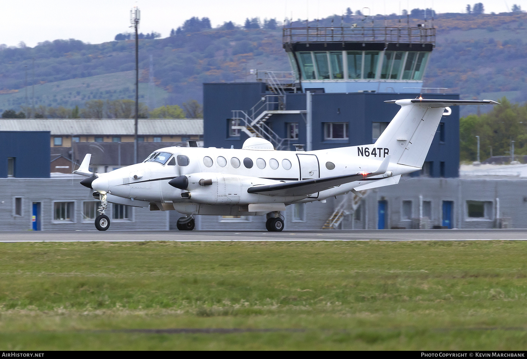 Aircraft Photo of N64TR | Hawker Beechcraft 350 King Air (B300) | AirHistory.net #801037