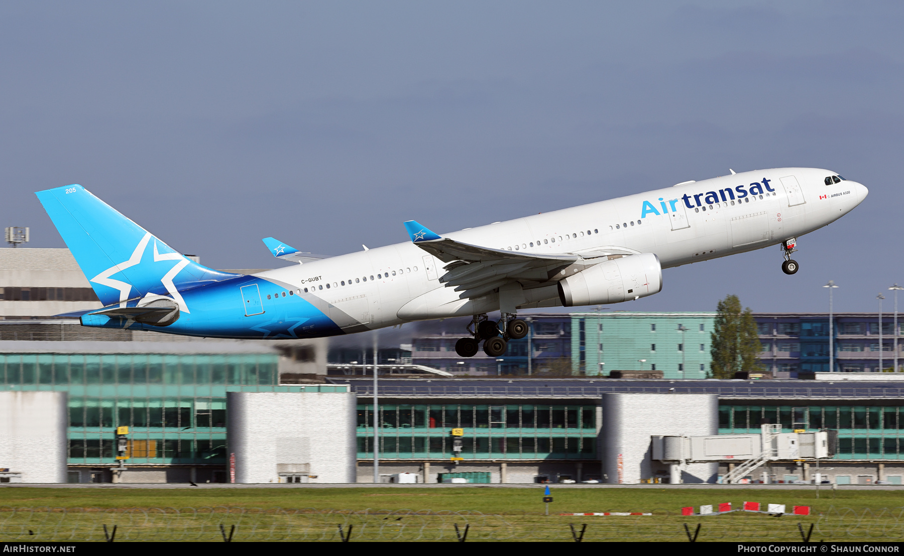 Aircraft Photo of C-GUBT | Airbus A330-243 | Air Transat | AirHistory.net #801258