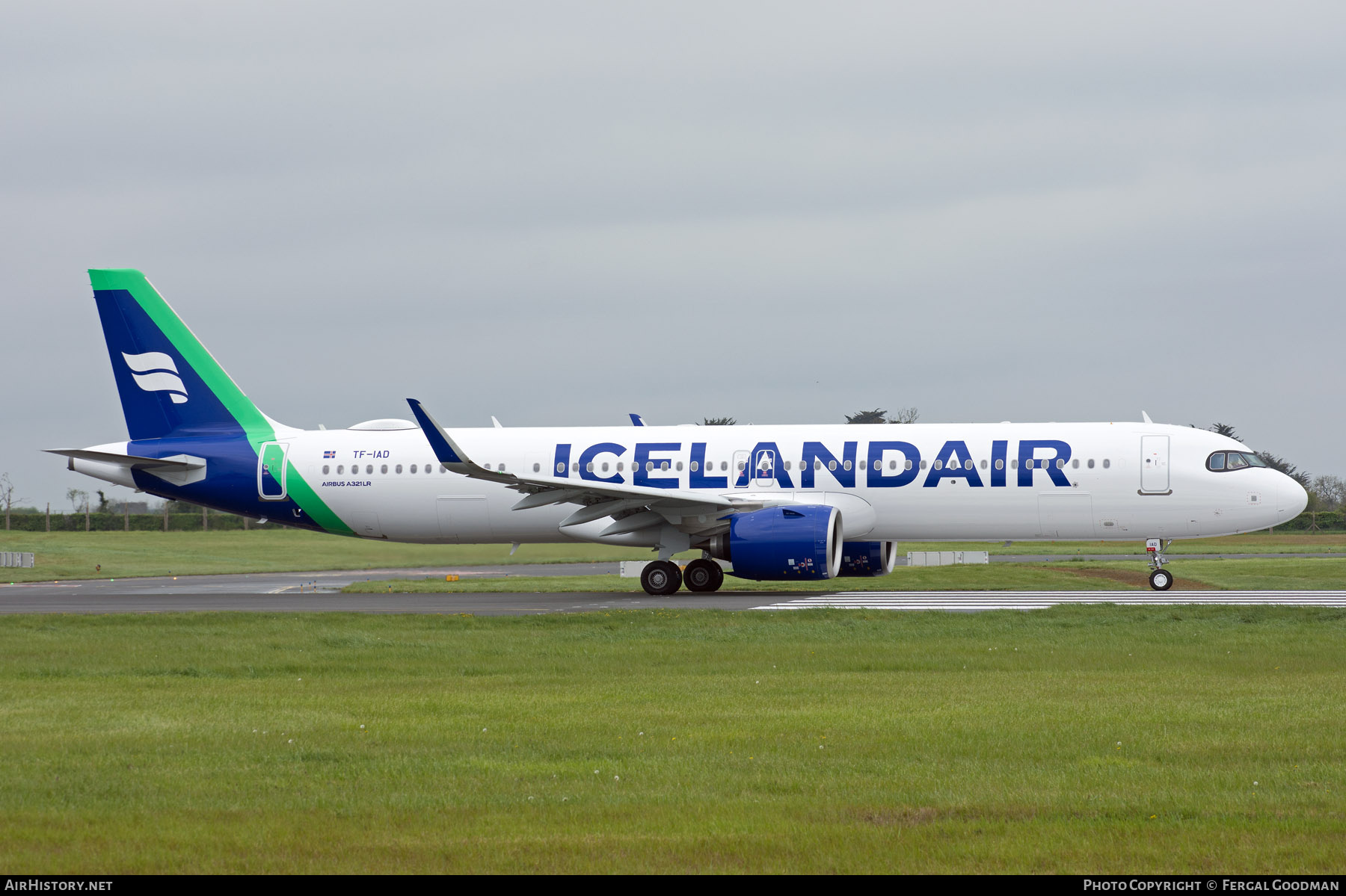 Aircraft Photo of TF-IAD | Airbus A321-271NX | Icelandair | AirHistory.net #801263