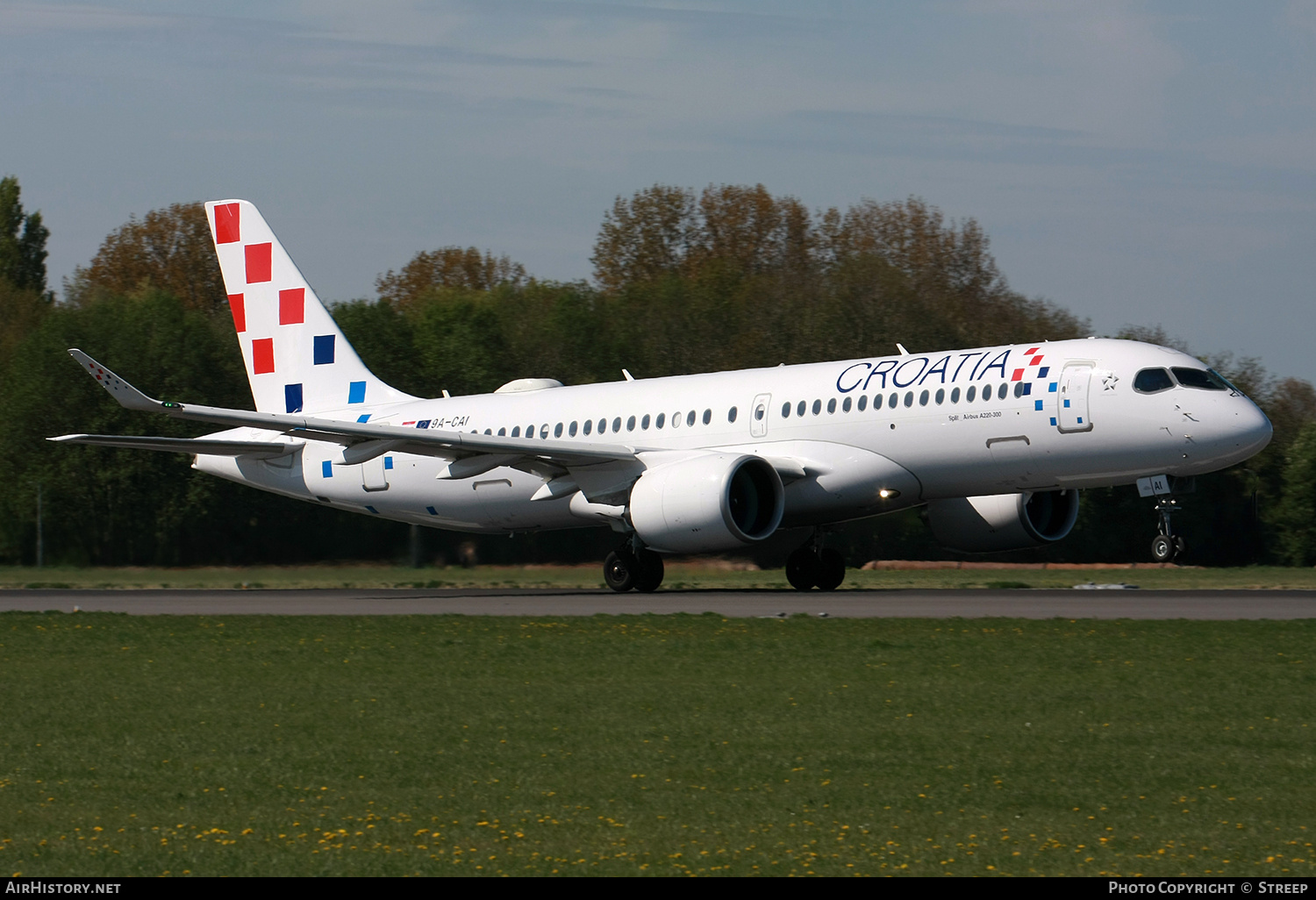 Aircraft Photo of 9A-CAI | Airbus A220-300 (BD-500-1A11) | Croatia Airlines | AirHistory.net #801287