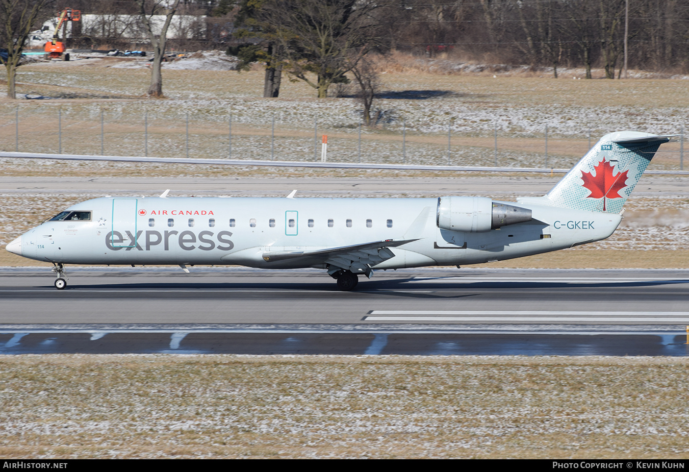 Aircraft Photo of C-GKEK | Bombardier CRJ-200ER (CL-600-2B19) | Air Canada Express | AirHistory.net #801489