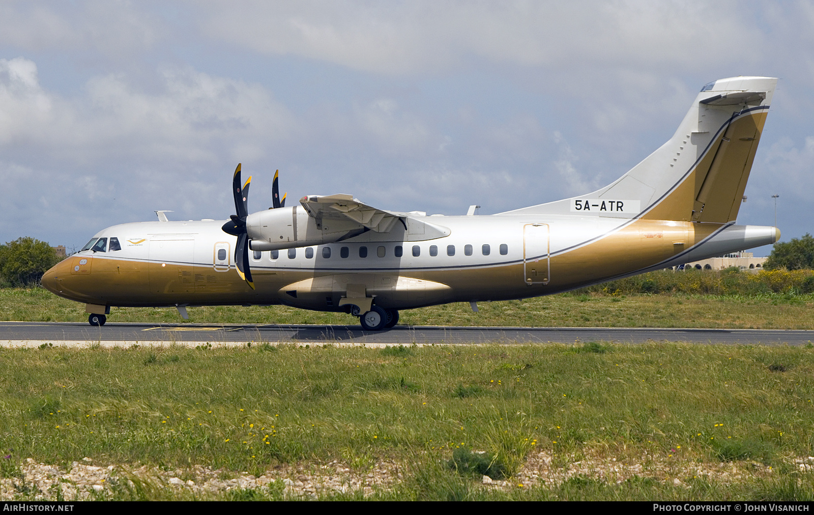 Aircraft Photo of 5A-ATR | ATR ATR-42-500 | AirHistory.net #801603