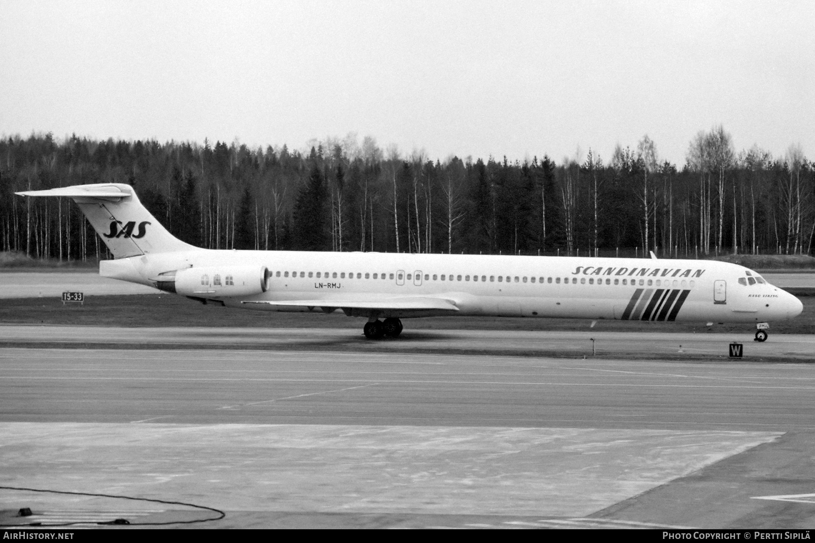 Aircraft Photo of LN-RMJ | McDonnell Douglas MD-81 (DC-9-81) | Scandinavian Airlines - SAS | AirHistory.net #801705