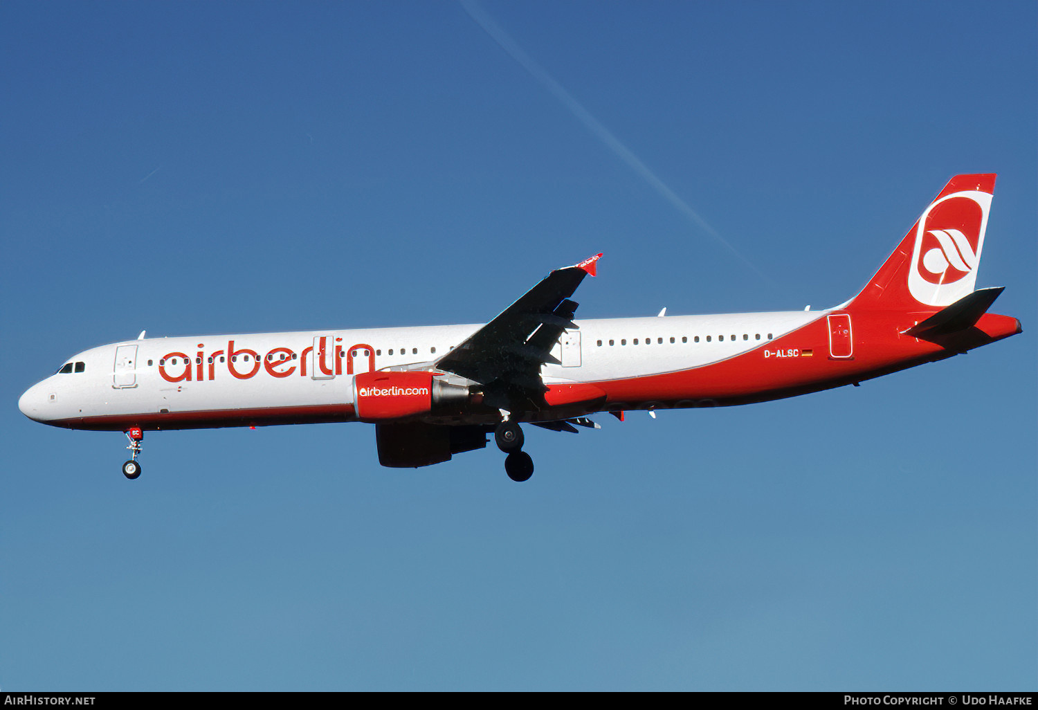 Aircraft Photo of D-ALSC | Airbus A321-211 | Air Berlin | AirHistory.net #801711
