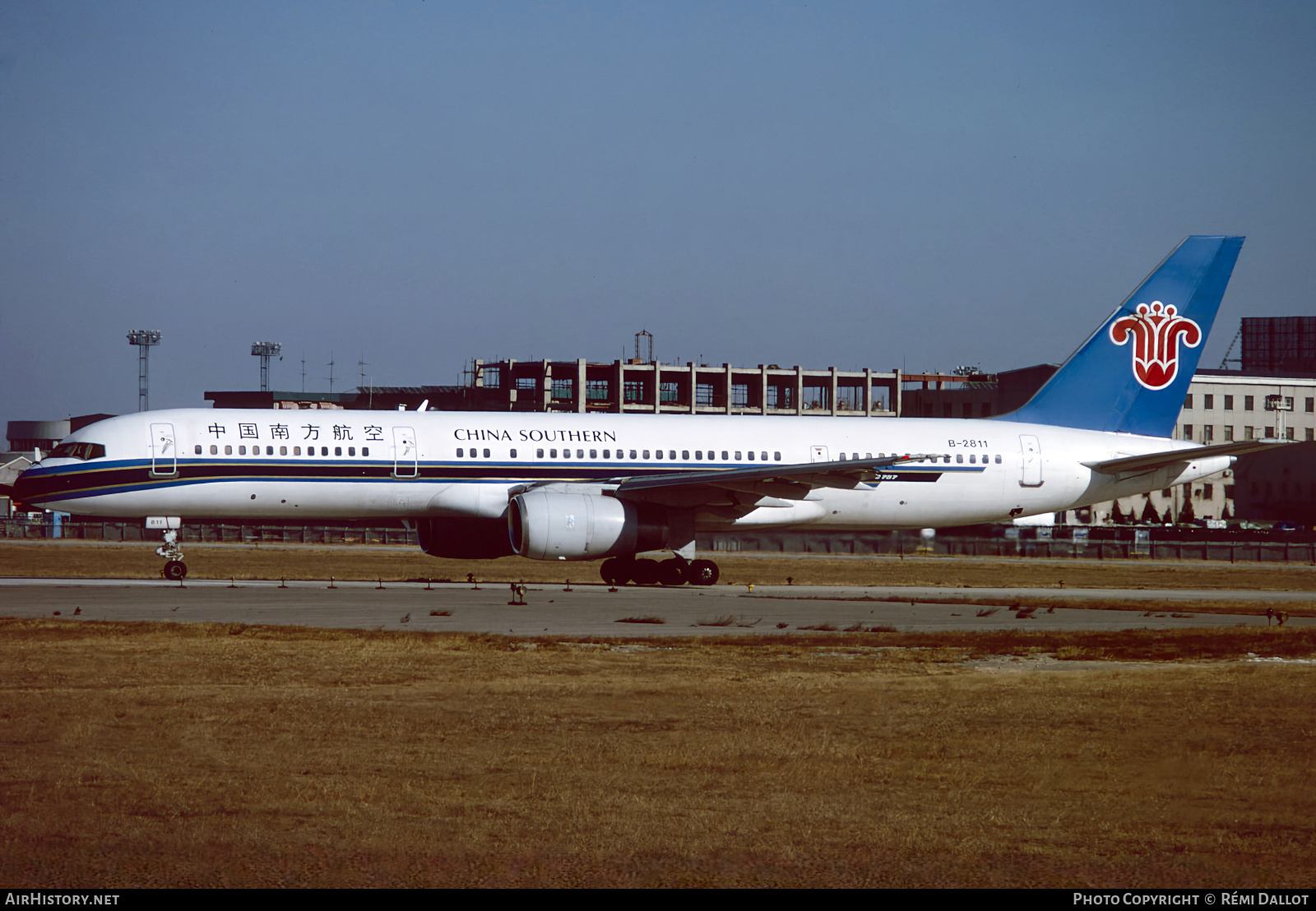 Aircraft Photo of B-2811 | Boeing 757-21B | China Southern Airlines | AirHistory.net #801718