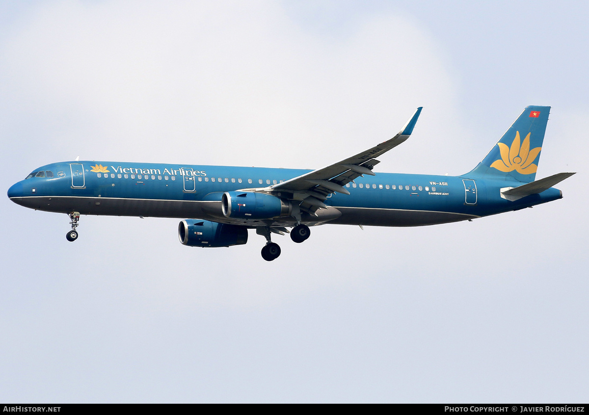 Aircraft Photo of VN-A611 | Airbus A321-231 | Vietnam Airlines | AirHistory.net #801805