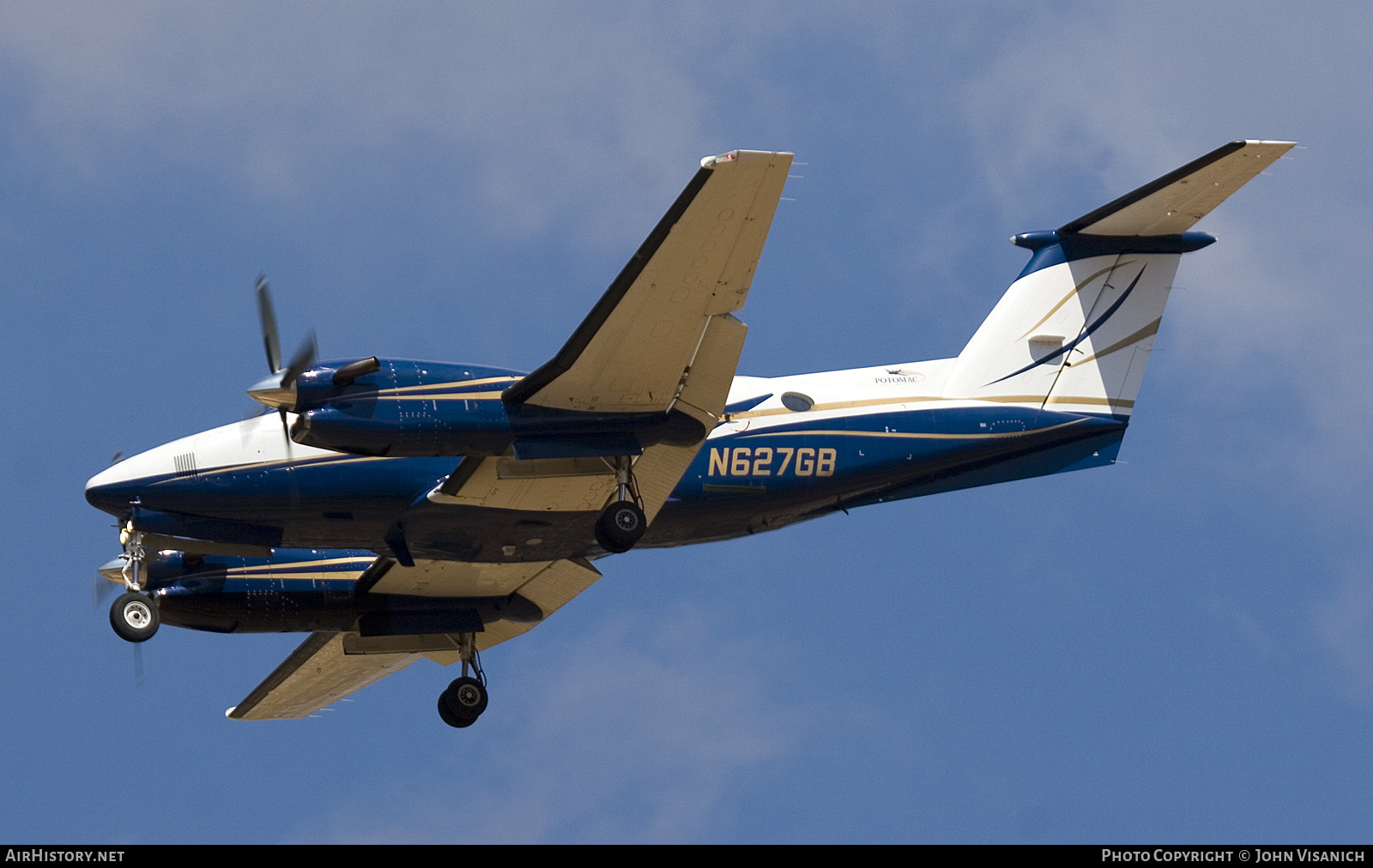 Aircraft Photo of N627GB | Beech Super King Air 300 | Potomac Flight Training | AirHistory.net #801836