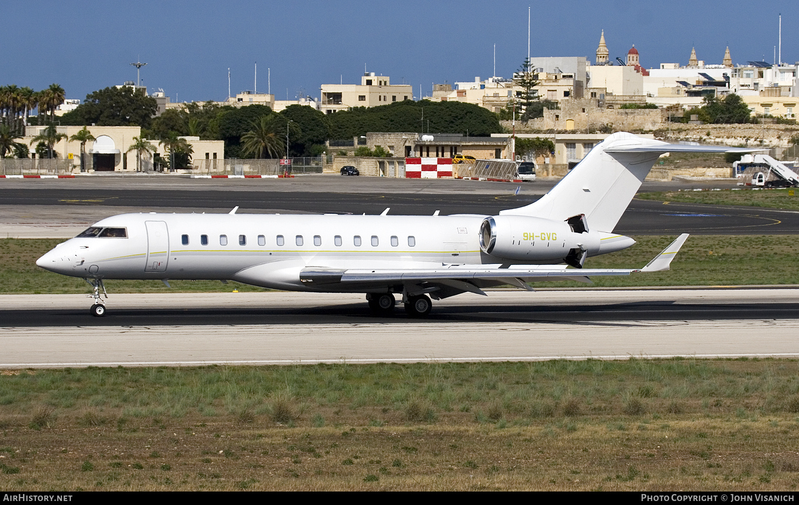 Aircraft Photo of 9H-GVG | Bombardier Global 6000 (BD-700-1A10) | AirHistory.net #801860