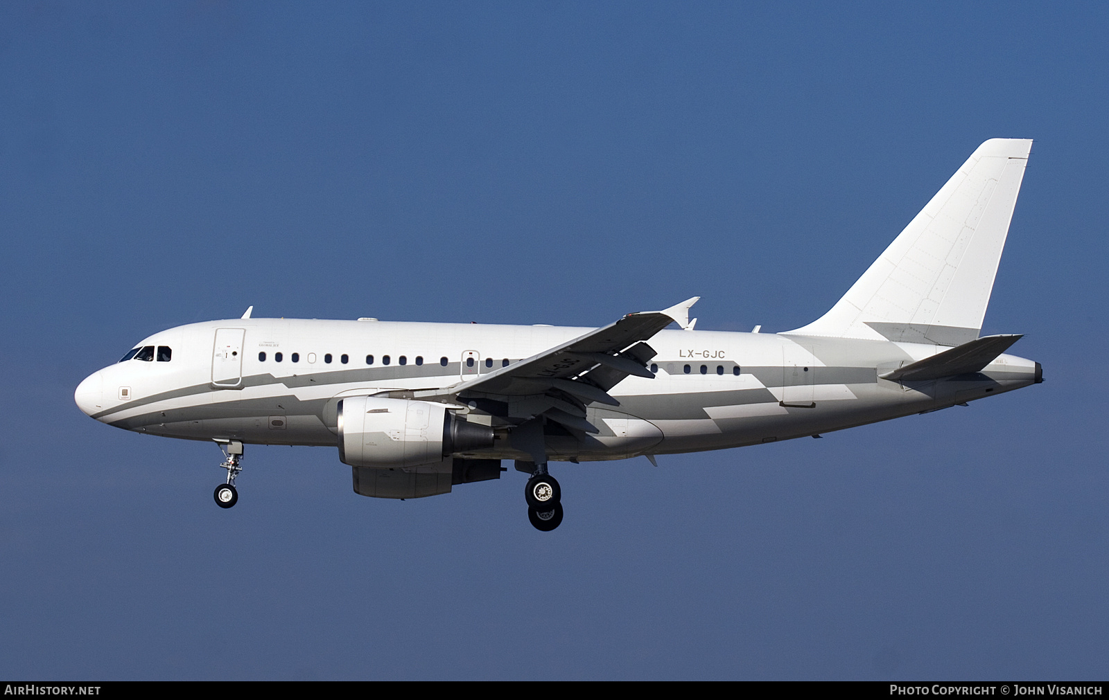 Aircraft Photo of LX-GJC | Airbus ACJ318 (A318-112/CJ) | AirHistory.net #801874
