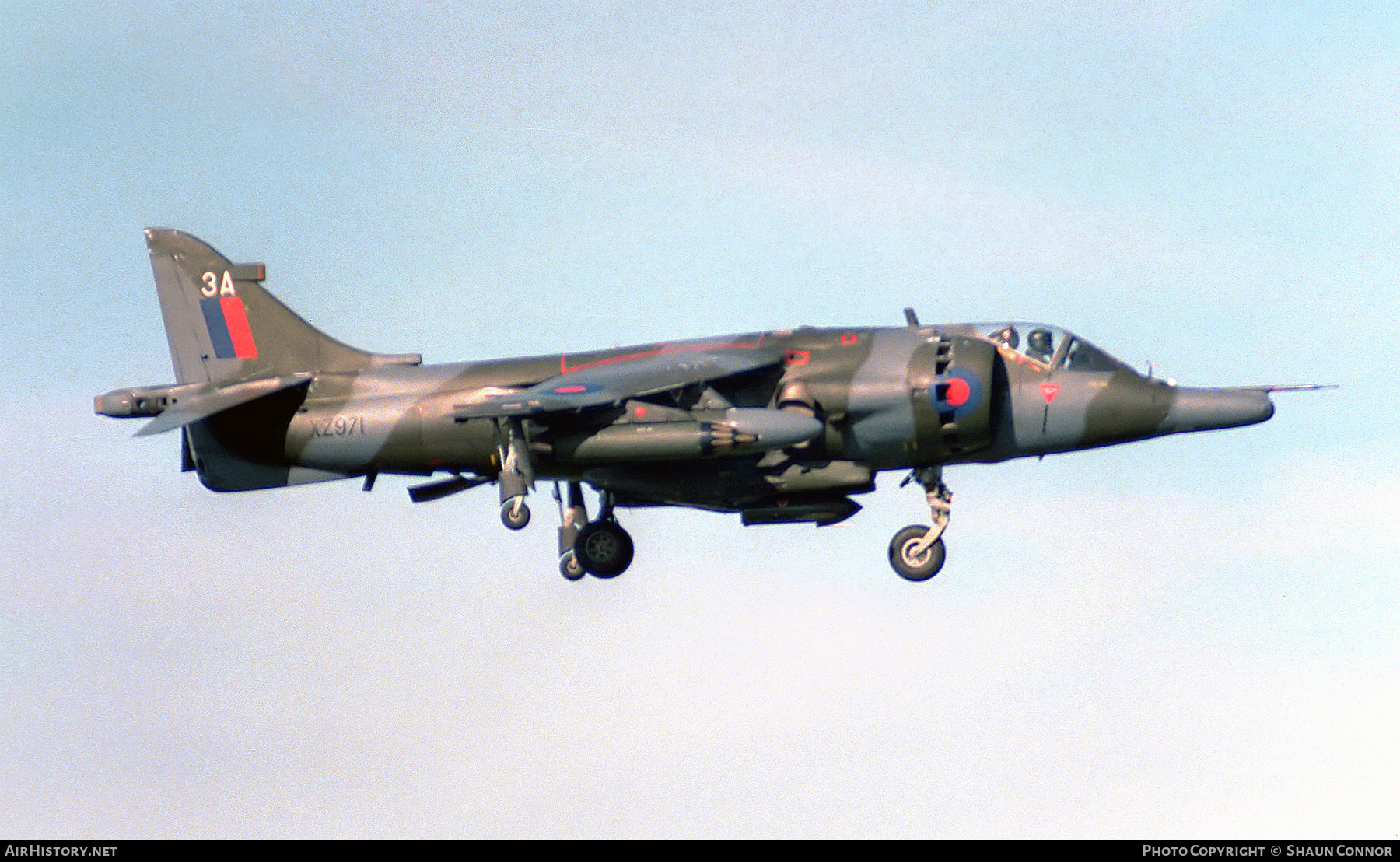 Aircraft Photo of XZ971 | Hawker Siddeley Harrier GR3 | UK - Air Force | AirHistory.net #801887
