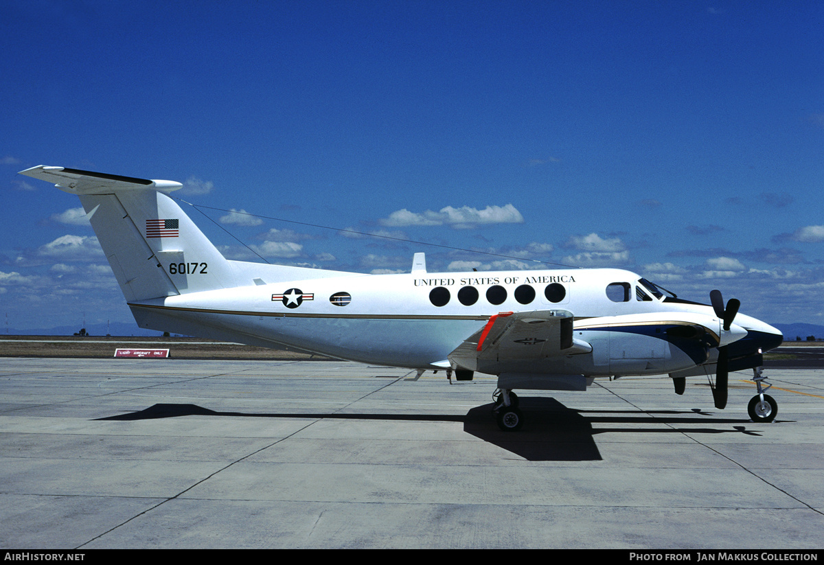 Aircraft Photo of 76-0172 / 60172 | Beech C-12C Huron | USA - Air Force | AirHistory.net #801893
