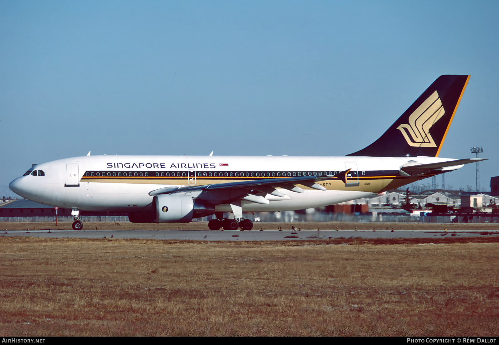 Aircraft Photo of 9V-STP | Airbus A310-324 | Singapore Airlines | AirHistory.net #801899