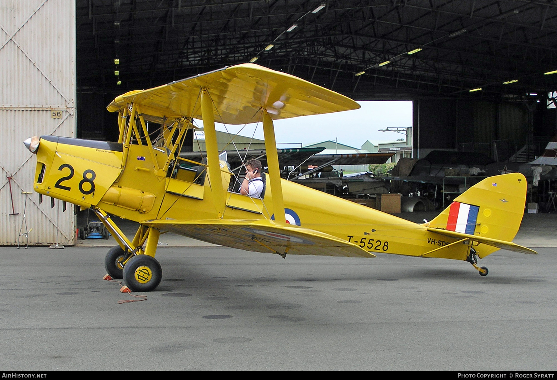 Aircraft Photo of VH-SDR / T-5528 | De Havilland D.H. 82A Tiger Moth | Australia - Air Force | AirHistory.net #802001