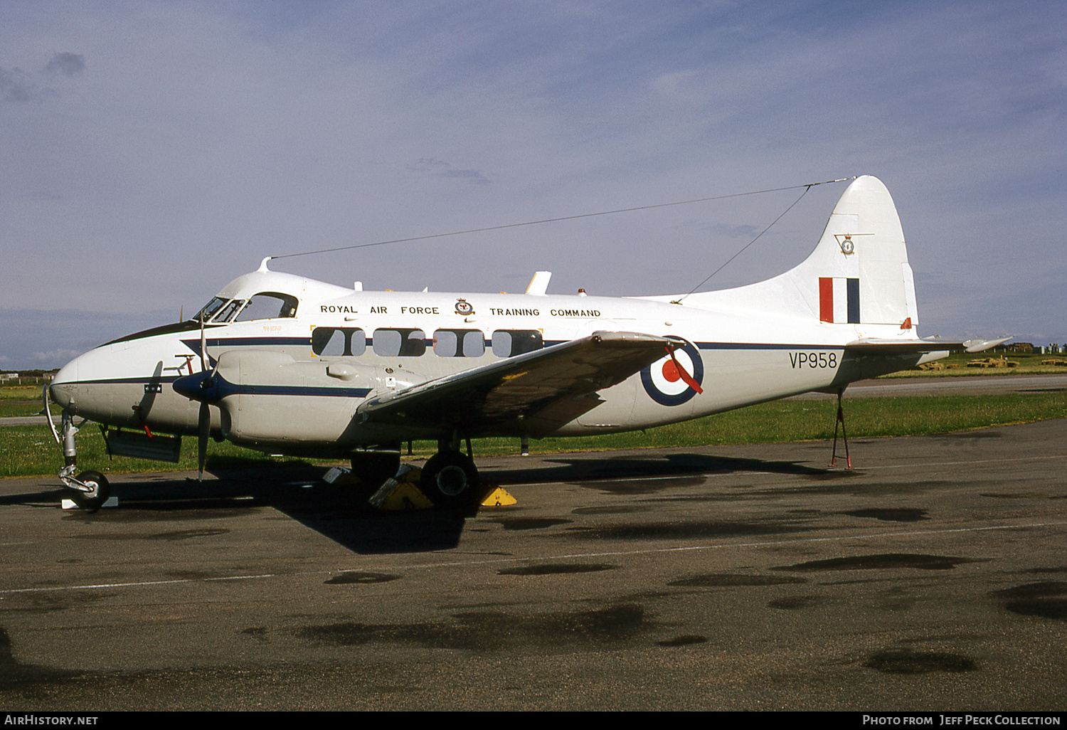 Aircraft Photo of VP958 | De Havilland D.H. 104 Devon C2/2 | UK - Air Force | AirHistory.net #802042