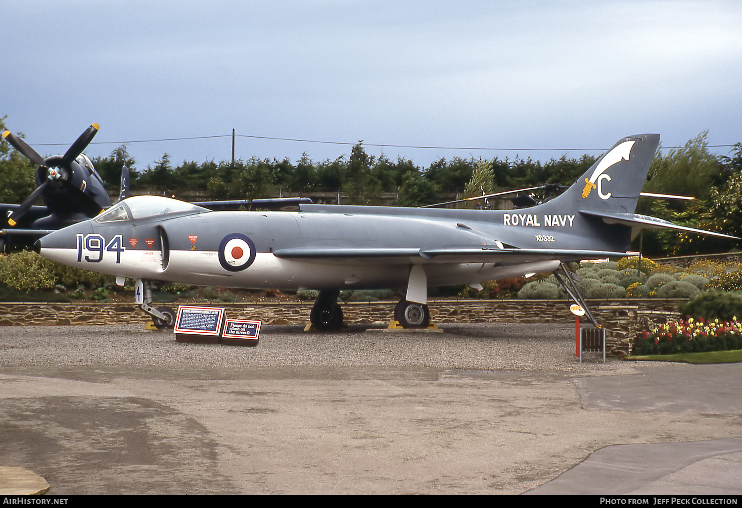 Aircraft Photo of XD332 | Supermarine Scimitar F1 | UK - Navy | AirHistory.net #802149