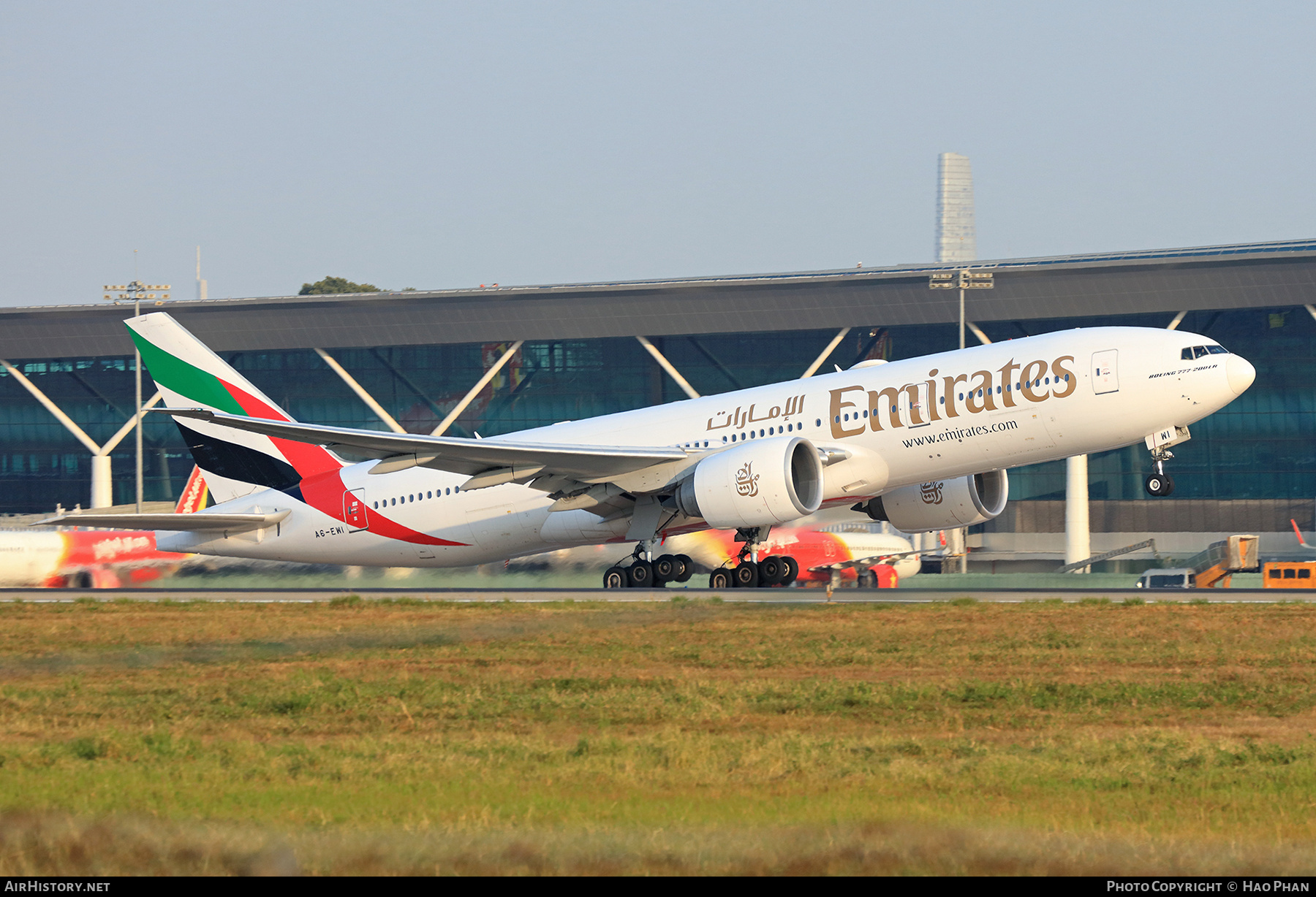 Aircraft Photo of A6-EWI | Boeing 777-21H/LR | Emirates | AirHistory.net #802183