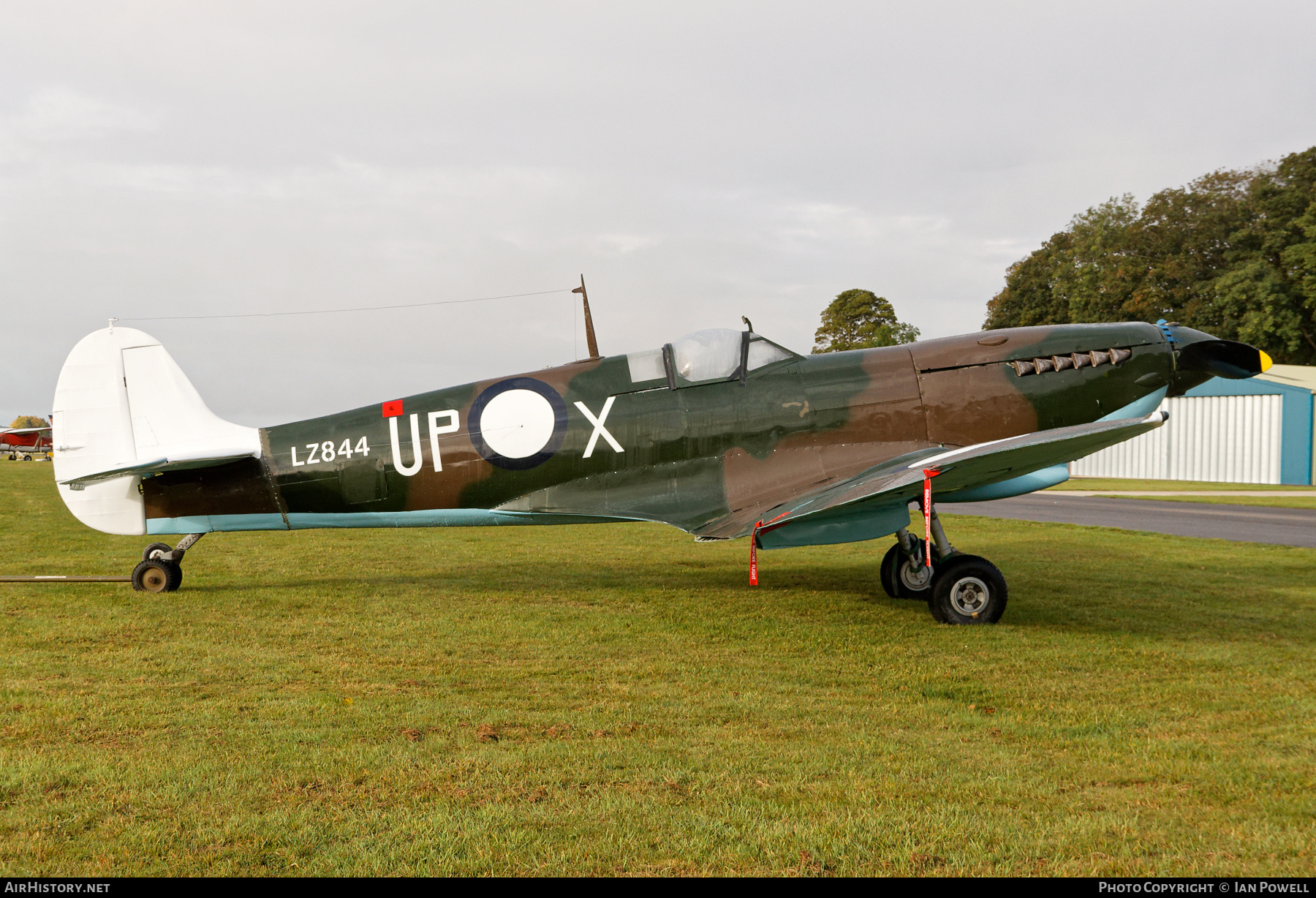 Aircraft Photo of LZ844 | Supermarine 352 Spitfire F5C/Trop | UK - Air Force | AirHistory.net #802219
