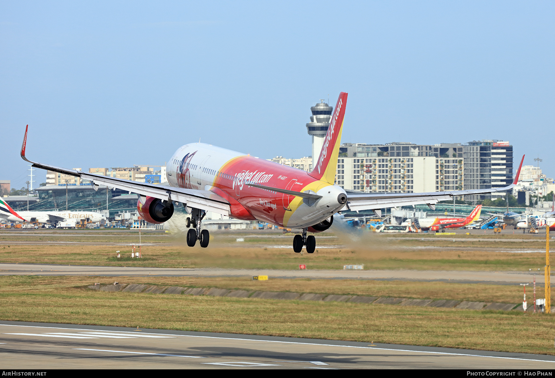 Aircraft Photo of VN-A687 | Airbus A321-211 | VietJet Air | AirHistory.net #802249
