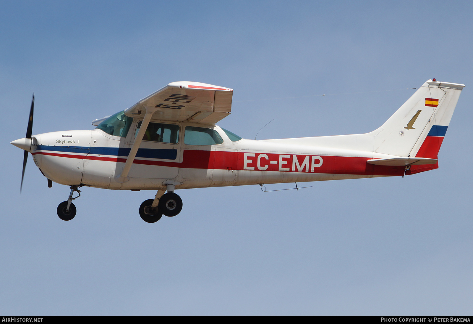 Aircraft Photo of EC-EMP | Cessna 172M Skyhawk II | AirHistory.net #802315