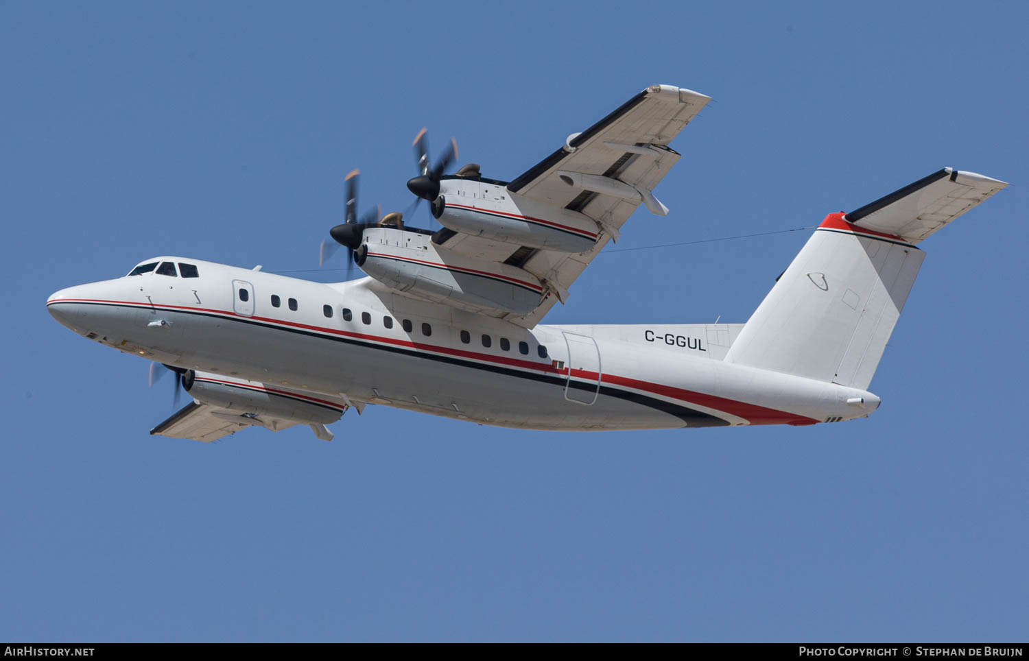 Aircraft Photo of C-GGUL | De Havilland Canada DHC-7-102 Dash 7 | AirHistory.net #802330