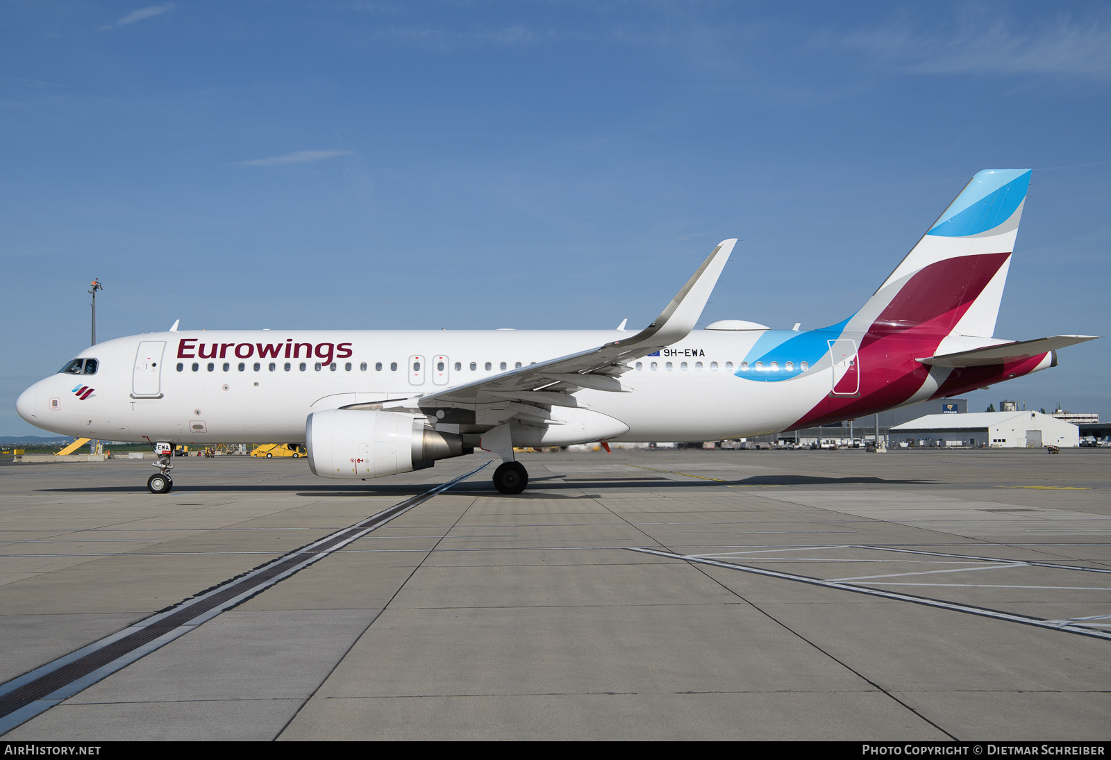 Aircraft Photo of 9H-EWA | Airbus A320-214 | Eurowings | AirHistory.net #802347