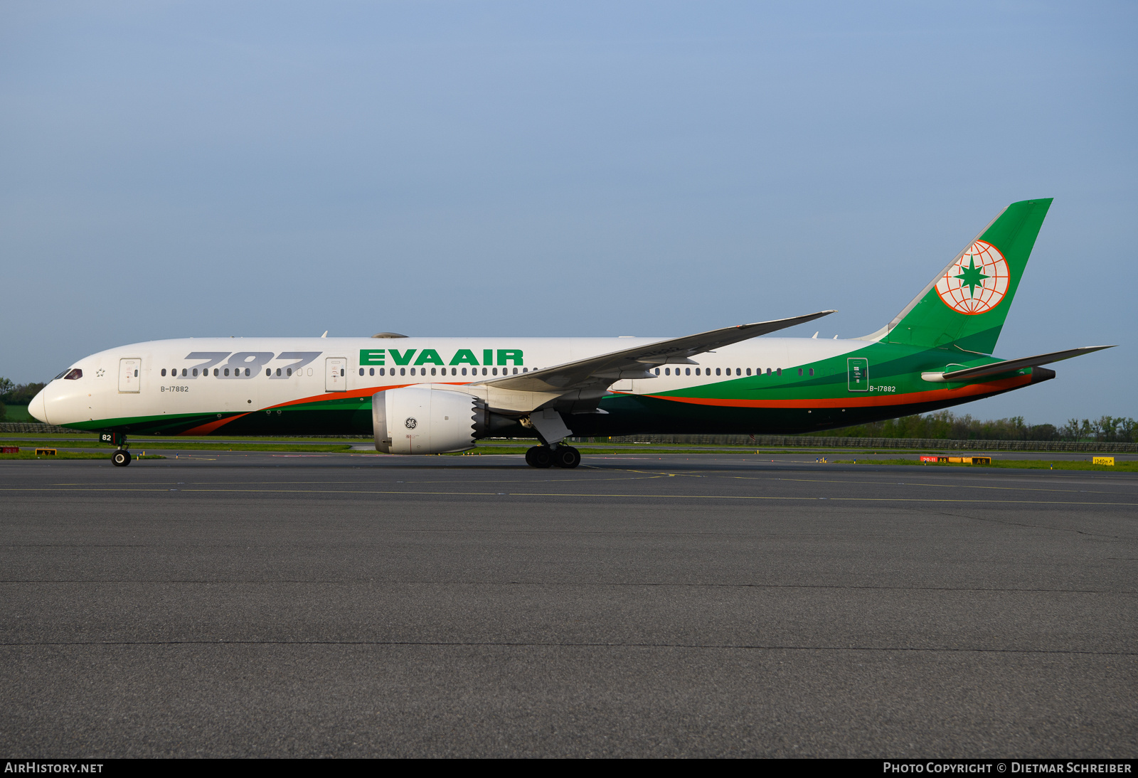 Aircraft Photo of B-17882 | Boeing 787-9 Dreamliner | EVA Air | AirHistory.net #802356