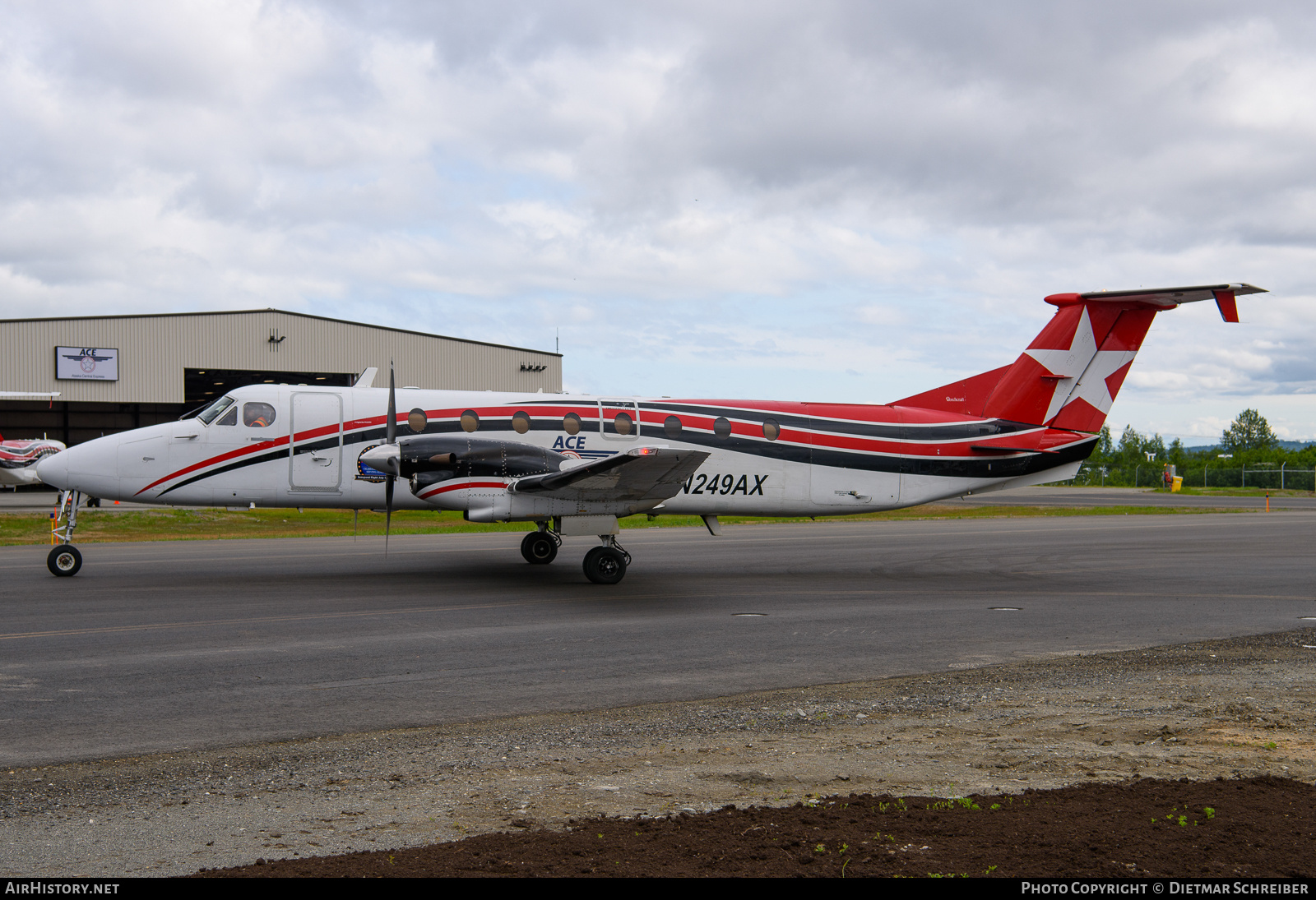 Aircraft Photo of N249AX | Beech 1900C-1 | ACE - Air Charter Express | AirHistory.net #802364