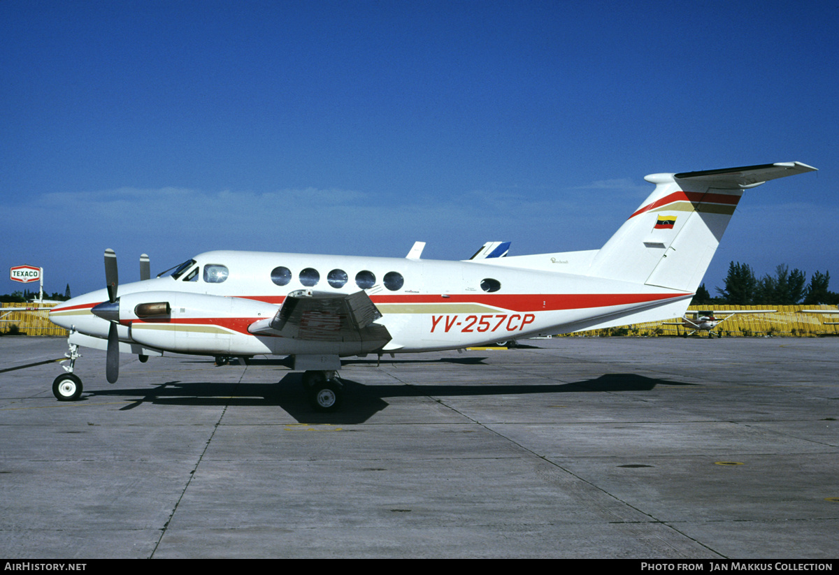Aircraft Photo of YV-257CP | Beech 200 Super King Air | AirHistory.net #802367