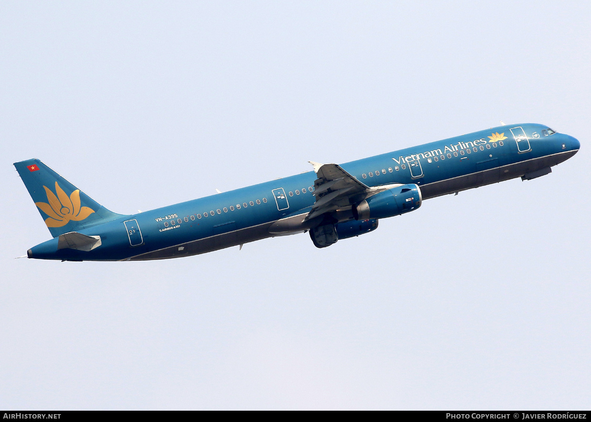 Aircraft Photo of VN-A395 | Airbus A321-231 | Vietnam Airlines | AirHistory.net #802389