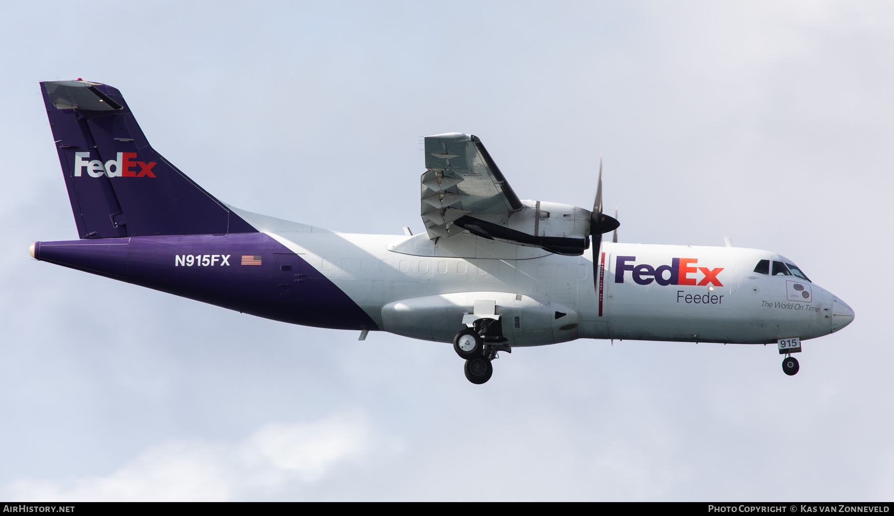 Aircraft Photo of N915FX | ATR ATR-42-300/F | FedEx Feeder | AirHistory.net #802390