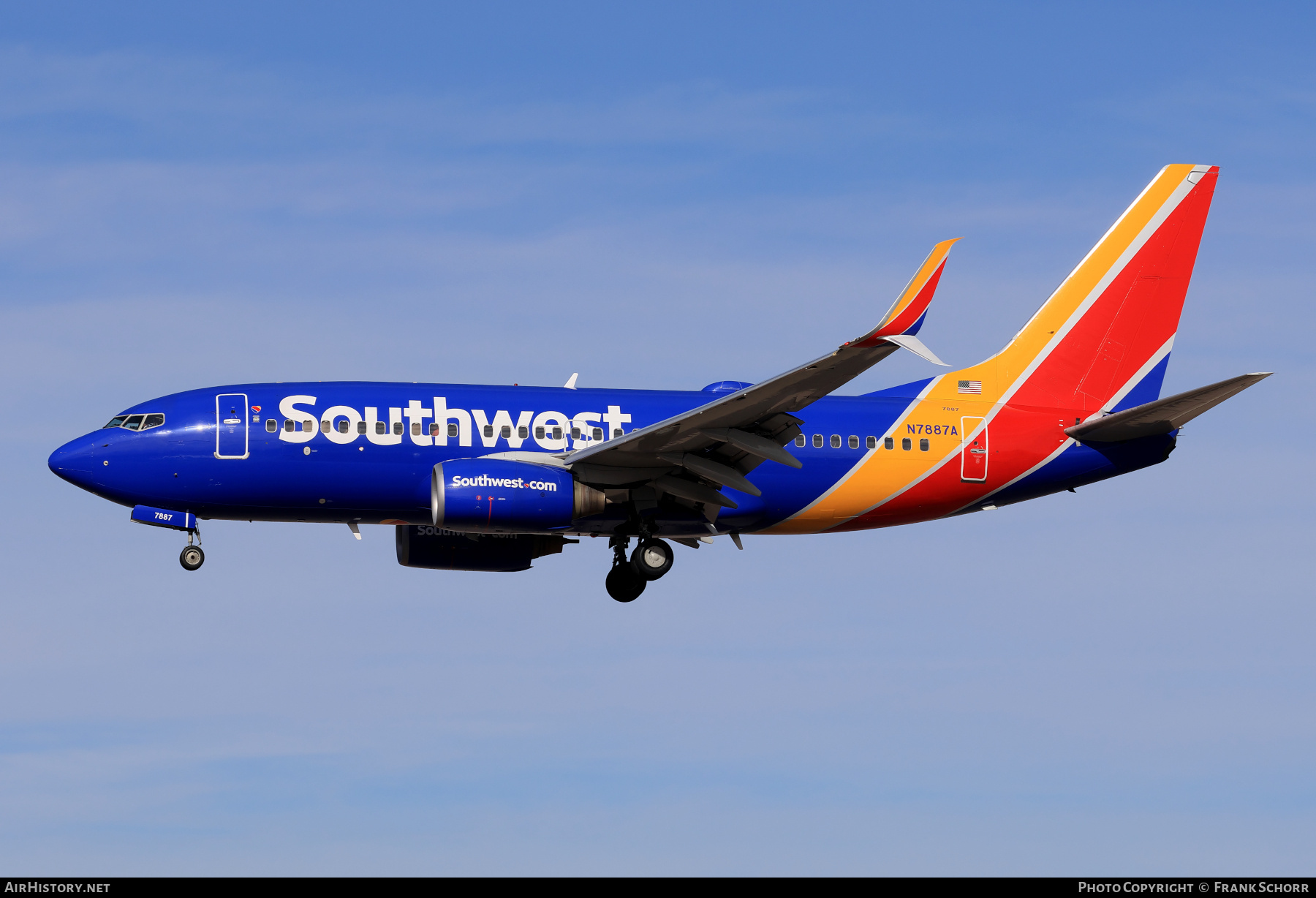 Aircraft Photo of N7887A | Boeing 737-752 | Southwest Airlines | AirHistory.net #802427