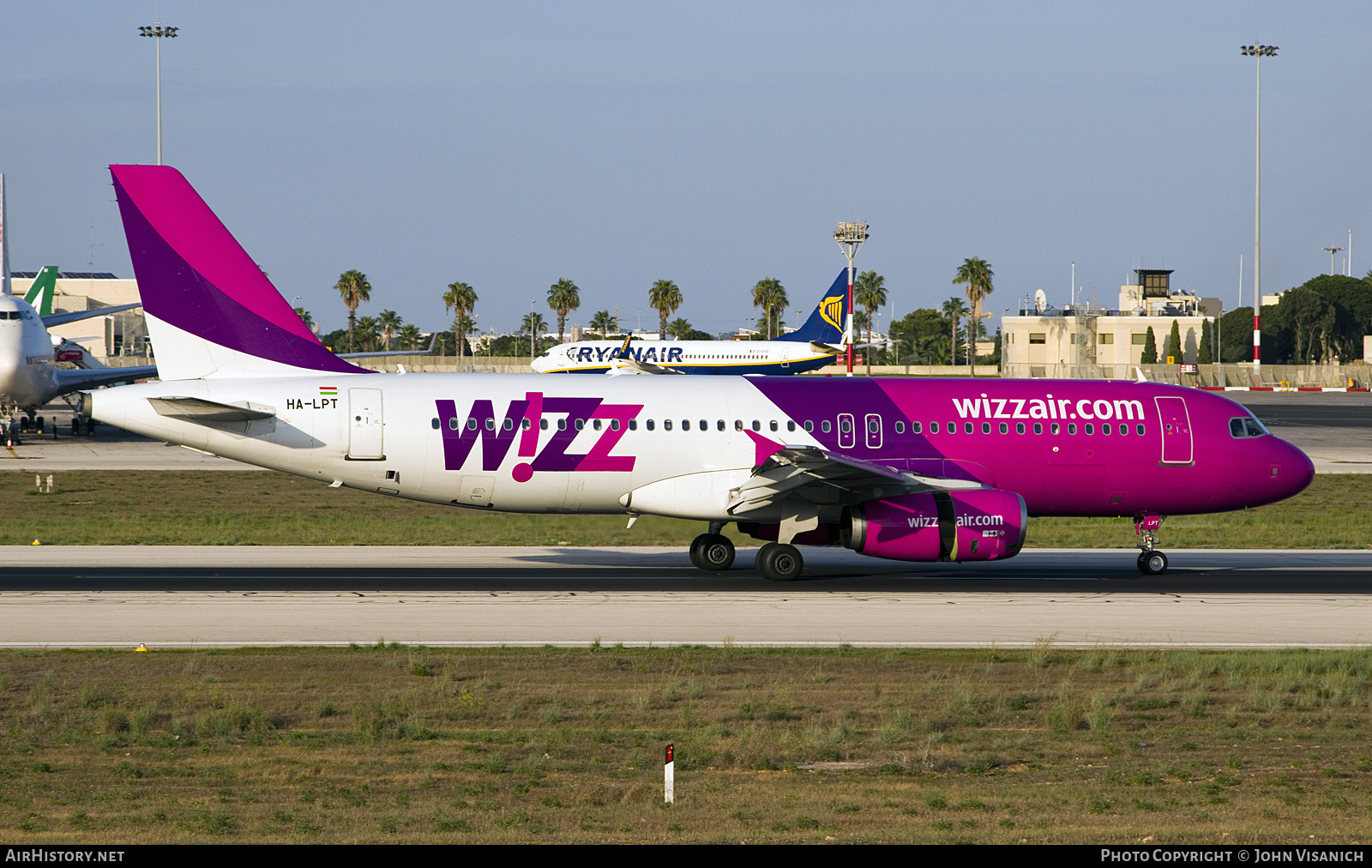 Aircraft Photo of HA-LPT | Airbus A320-232 | Wizz Air | AirHistory.net #802461