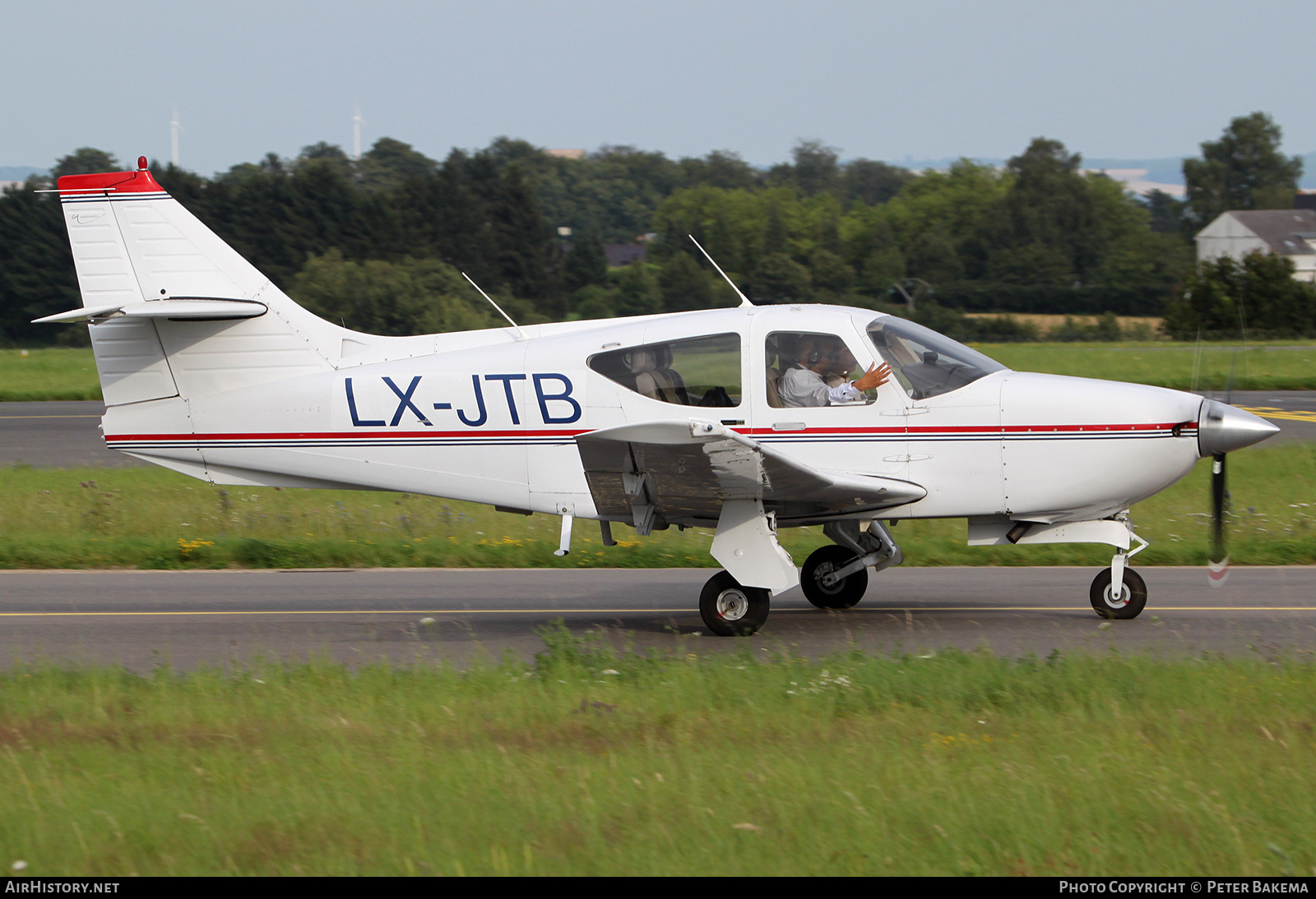 Aircraft Photo of LX-JTB | Commander 114B | AirHistory.net #802510