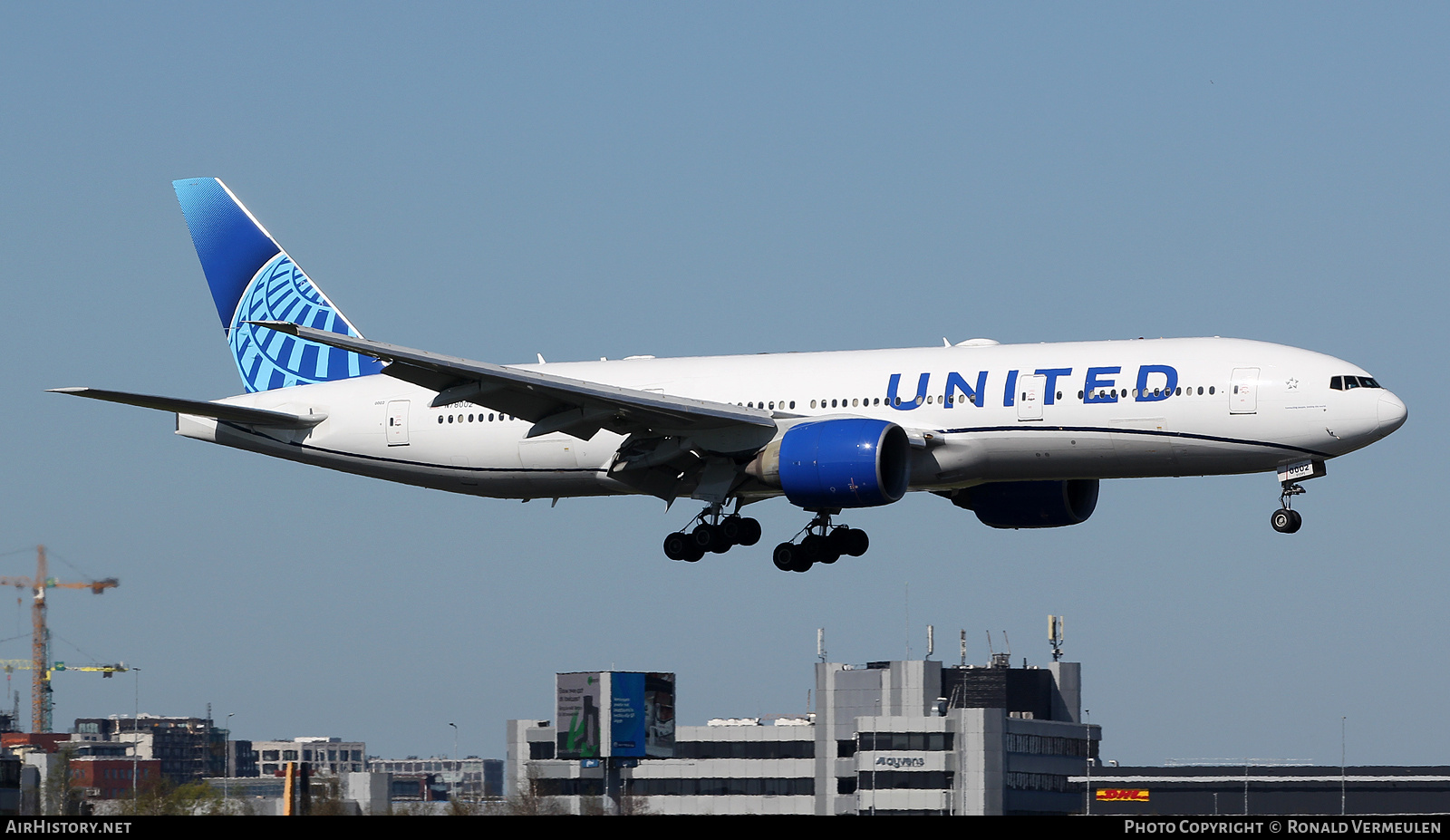 Aircraft Photo of N78002 | Boeing 777-224/ER | United Airlines | AirHistory.net #802514